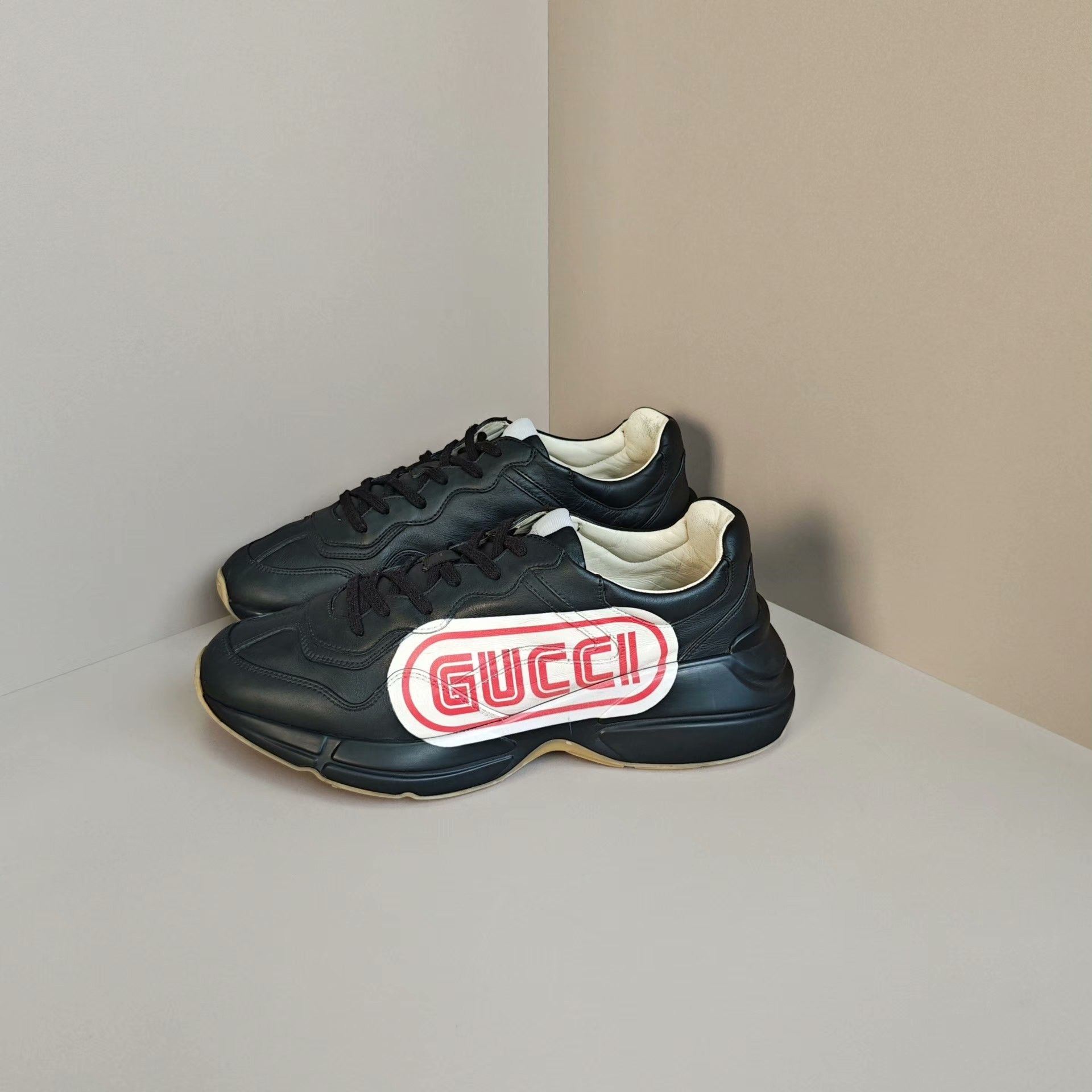 Gucci Gucci Casual Lowtop Sneakers 10 Men Size US 10 / EU 43 - 1 Thumbnail