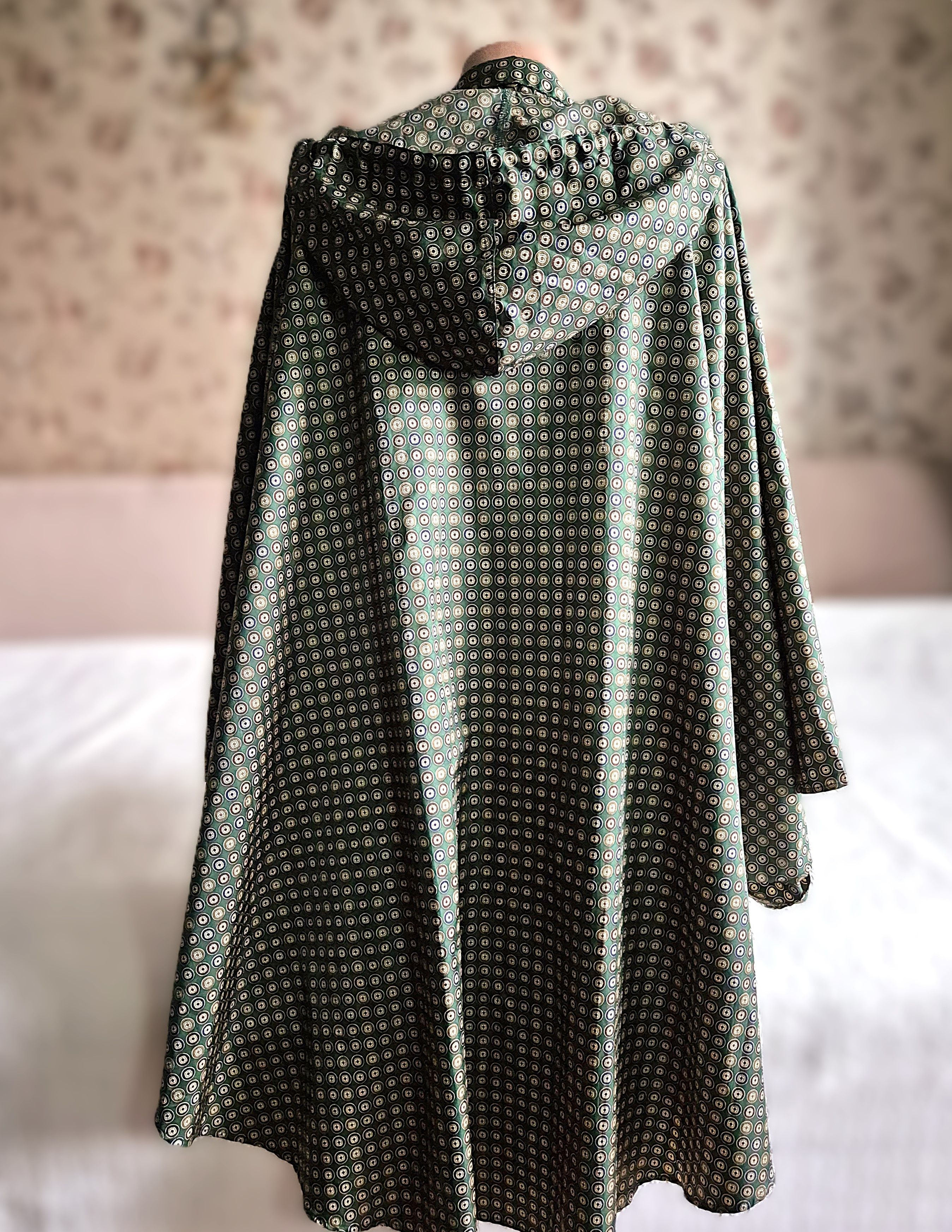 Vintage PORTOMORO MADE IN ITALY vintage poncho hooded cape in print Size ONE SIZE - 5 Thumbnail