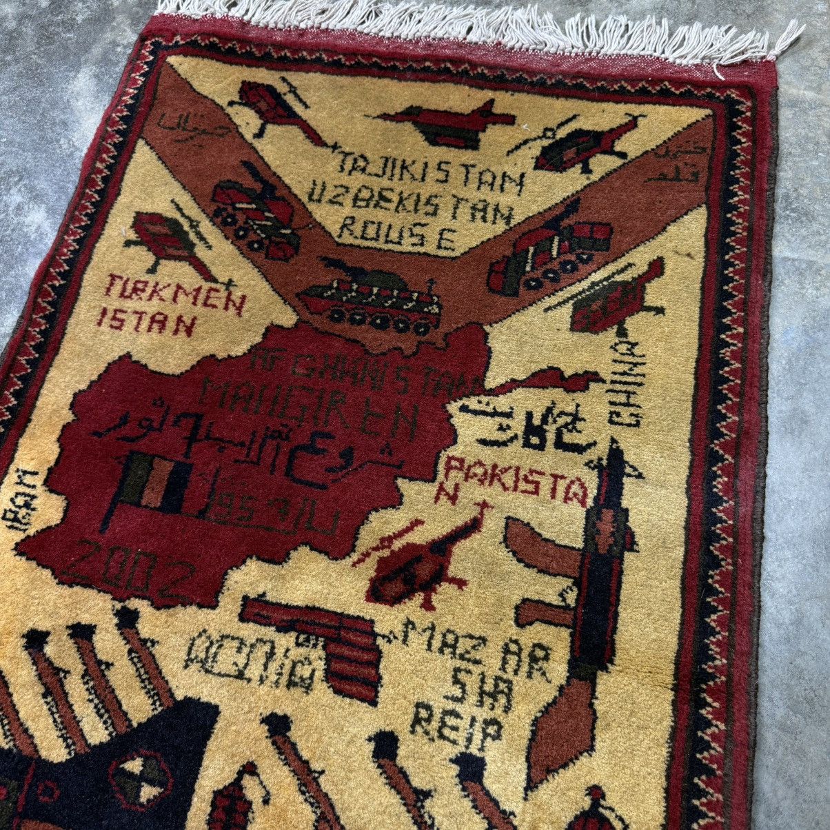 Vintage vintage 60s Pakistani war souvenir tapestry pakistan rug Size ONE SIZE - 4 Thumbnail