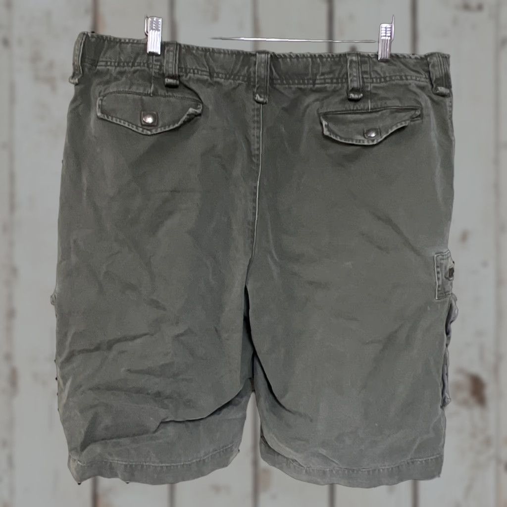 Polo Ralph Lauren VINTAGE Polo Ralph Lauren Mens Cargo Shorts Flat Front Army Green 40” Classic Pockets Button Zipper Cargo Classic Mens Size US L / EU 52-54 / 3 - 1 Thumbnail