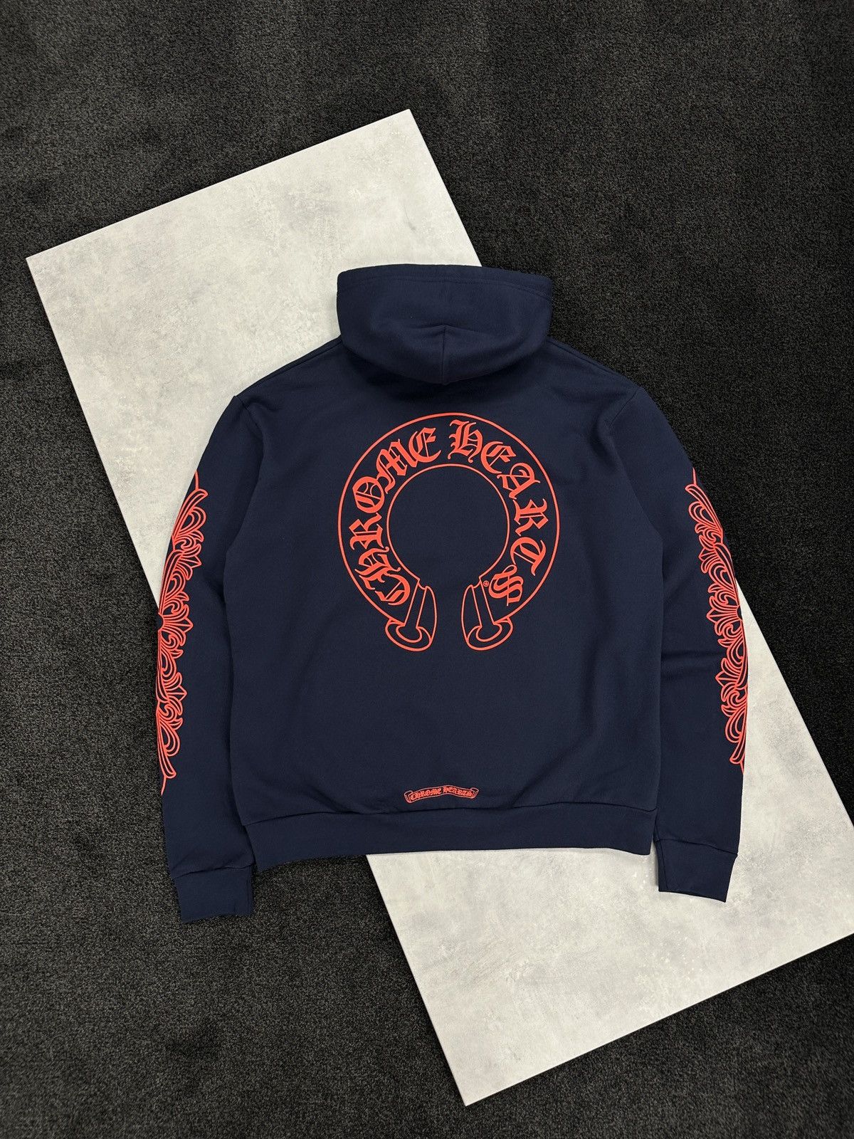 パーカー・フーディ Chrome Hearts Horseshoe Hoodie Navy Red Chrome Hearts Red Horseshoe Navy Hoodie – Common Hype