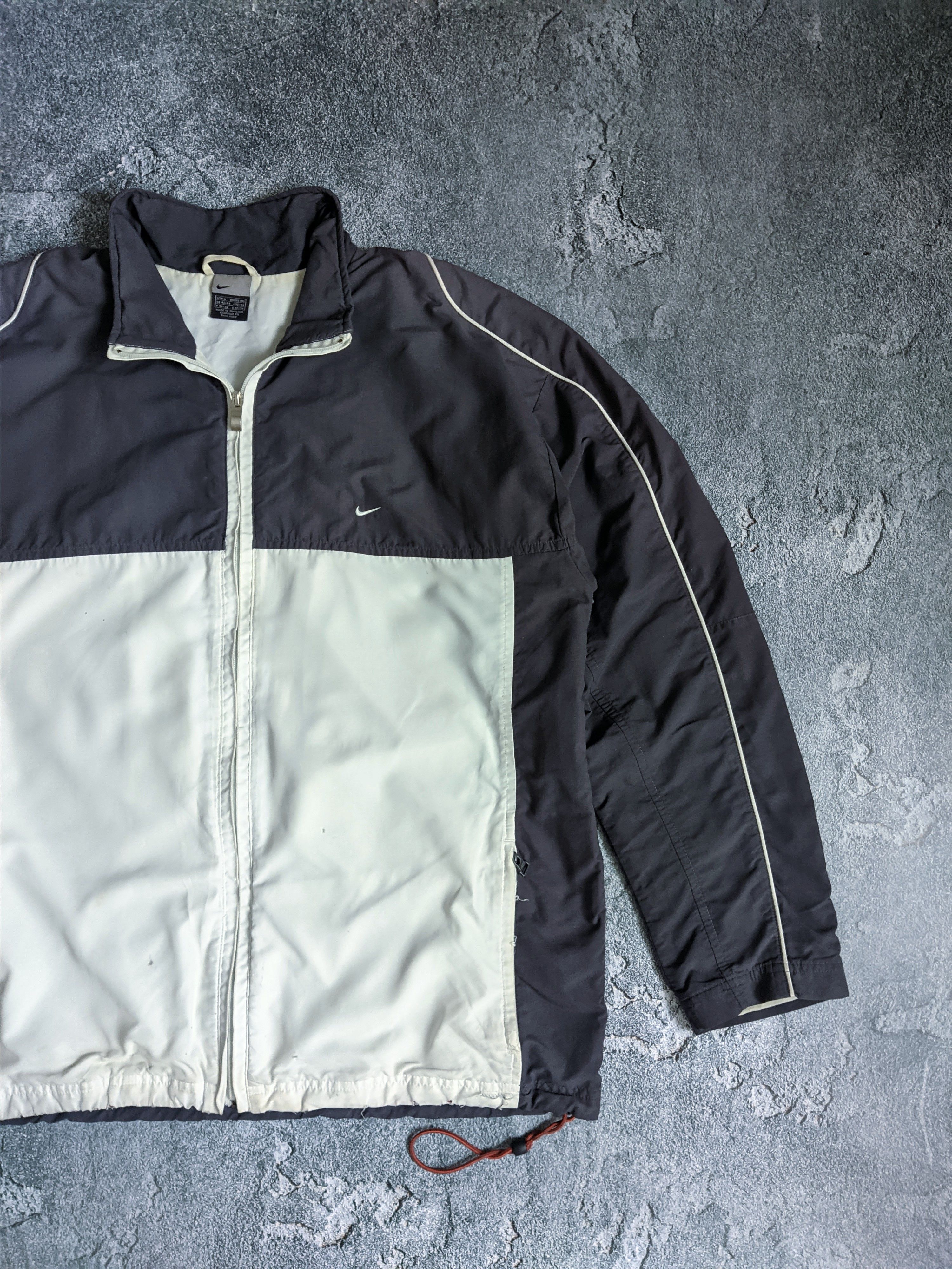 Nike Vintage Nike track jacket nylon swoosh full zip Size US L / EU 52-54 / 3 - 5 Thumbnail
