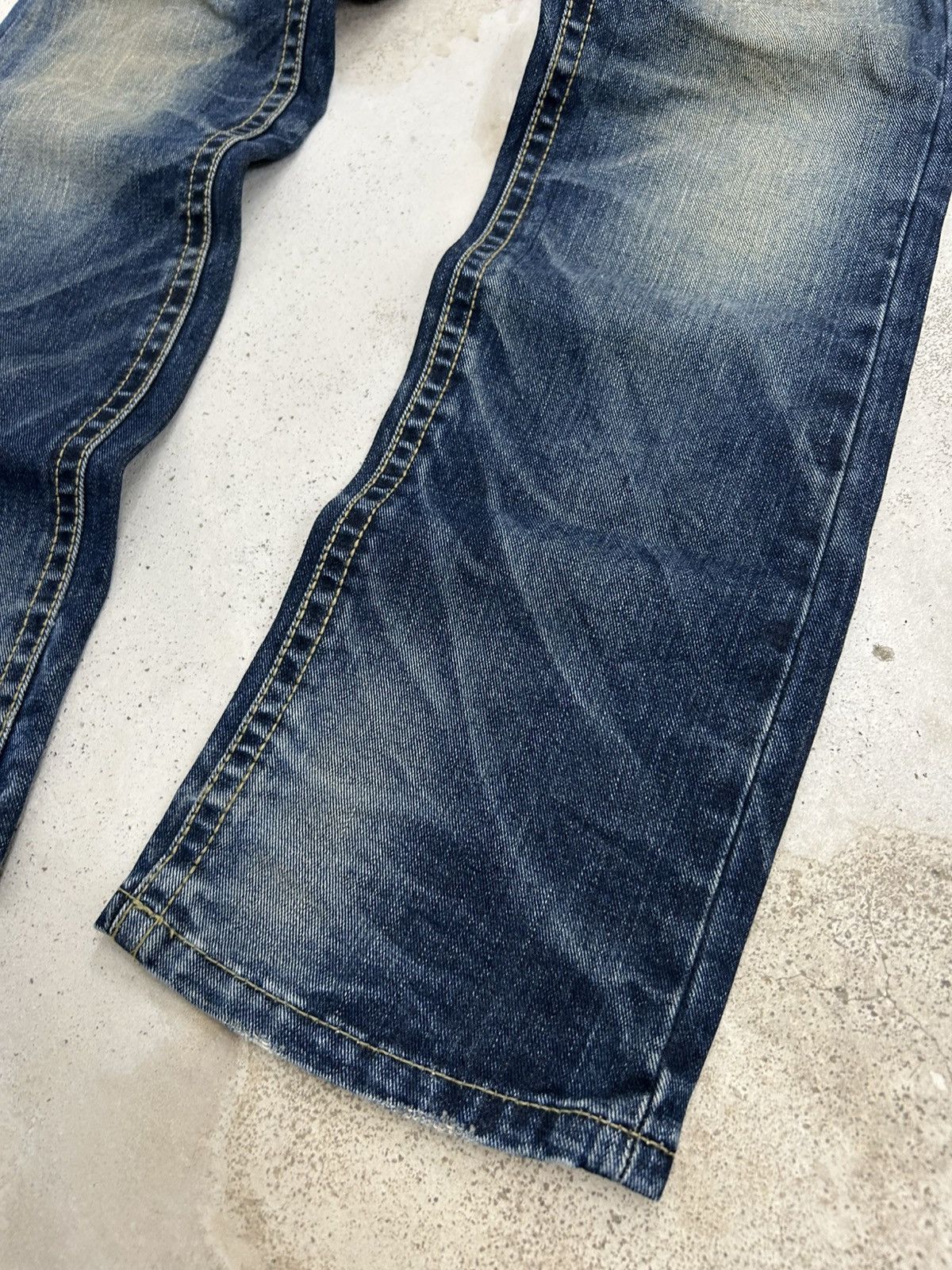 Japanese Brand Vintage Lolita X Yoshitomo Nara Patches Mud Washed Whisker Size US 29 - 5 Thumbnail