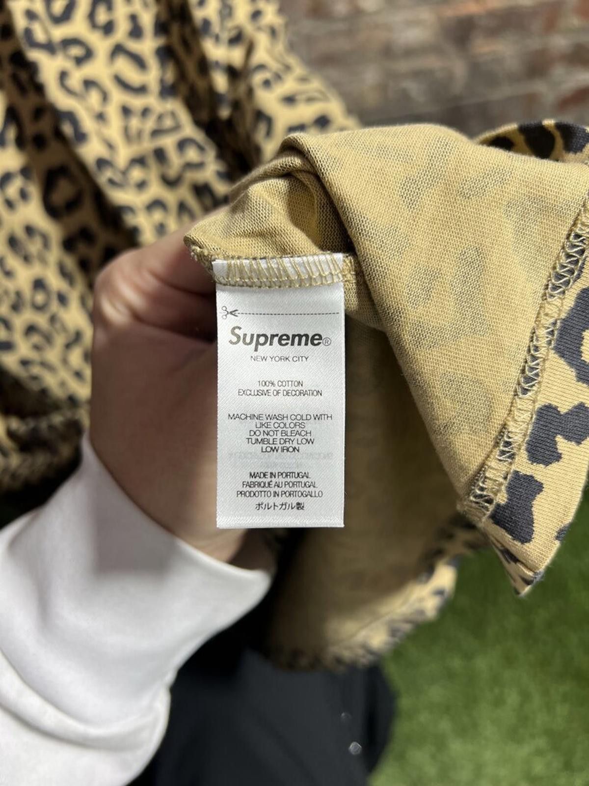 Supreme Supreme Leopard Print L/S Sz. L Size ONE SIZE - 4 Thumbnail