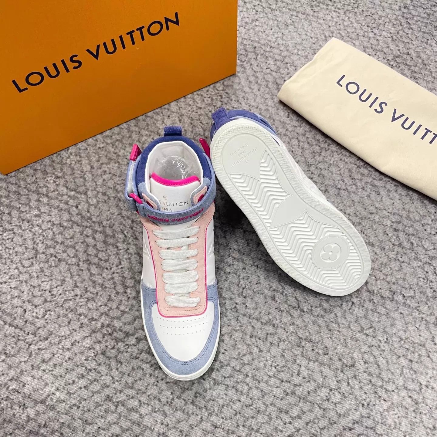 Louis Vuitton LV Boombox High-Top Sneakers Blue-Pink-White Size US 4.5 / IT 34.5 - 5 Thumbnail