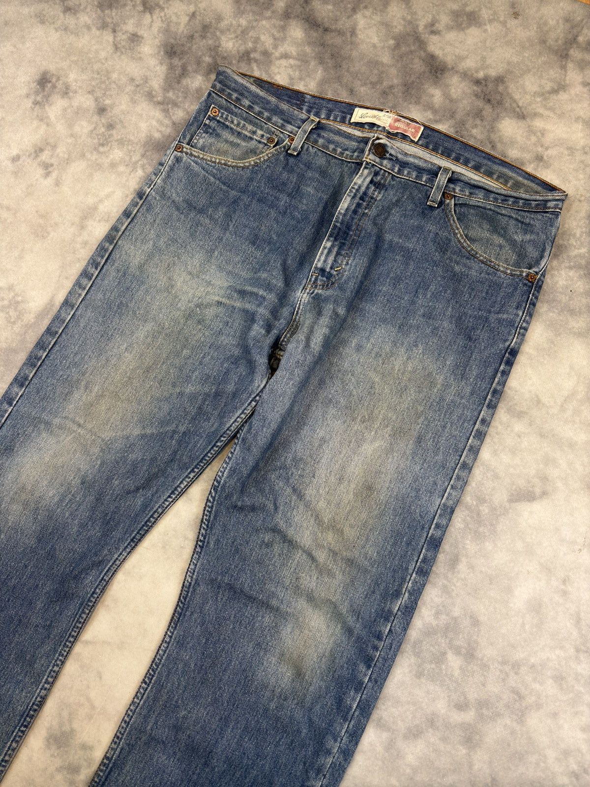 Jean × Levi's × Vintage Vintage Levi's Signature Released Hem Jeans 38x32 Workwear Size US 38 / EU 54 - 2 Thumbnail