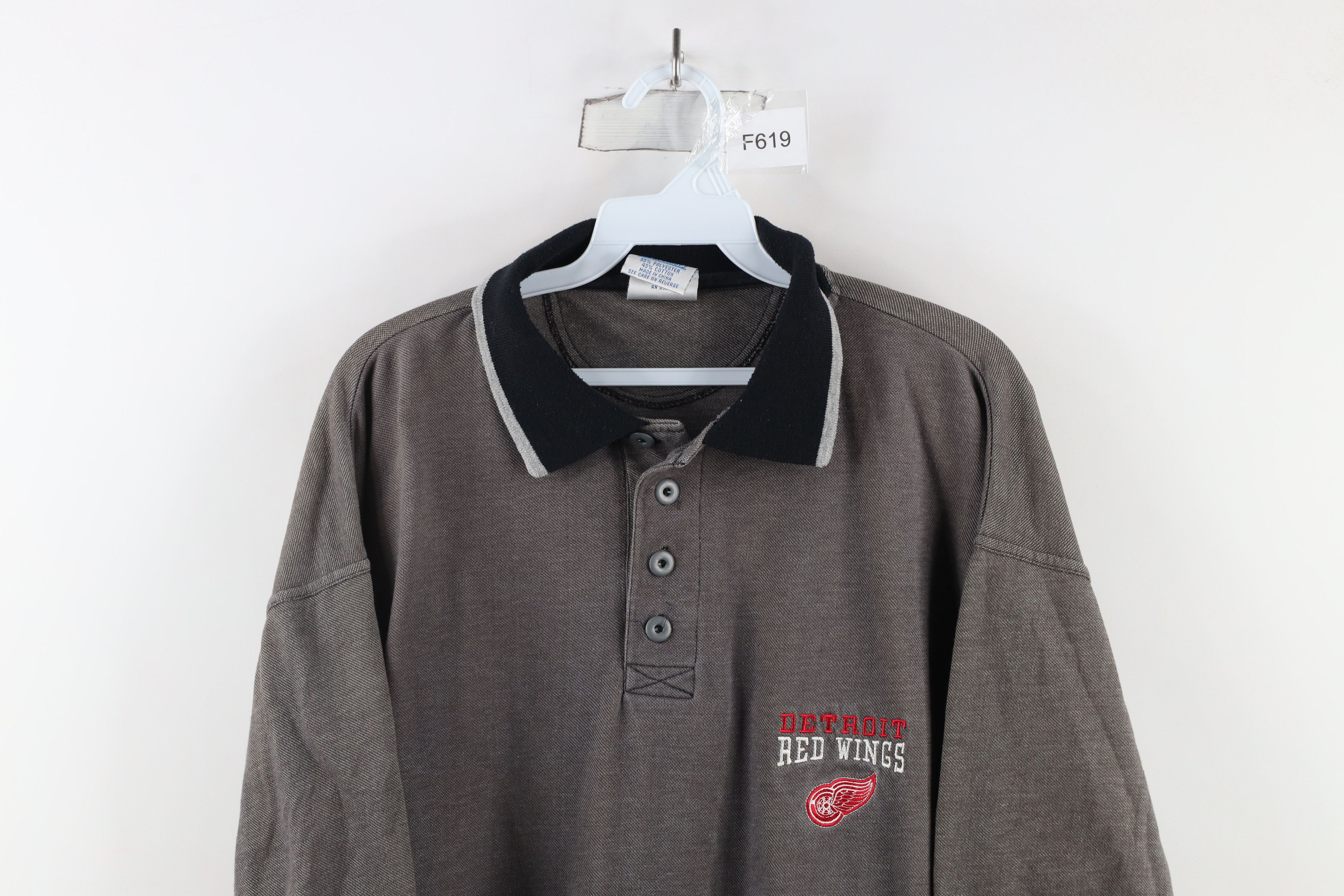 Vintage Vintage 90s Detroit Red Wings Hockey Collared Polo Shirt Size US XL / EU 56 / 4 - 2 Thumbnail