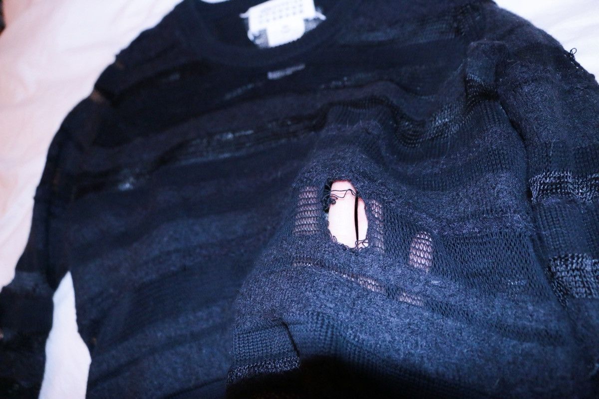 Maison Margiela Maison Margiela Sheer Distressed Knit Sweater Size S / US 4 / IT 40 - 7 Thumbnail