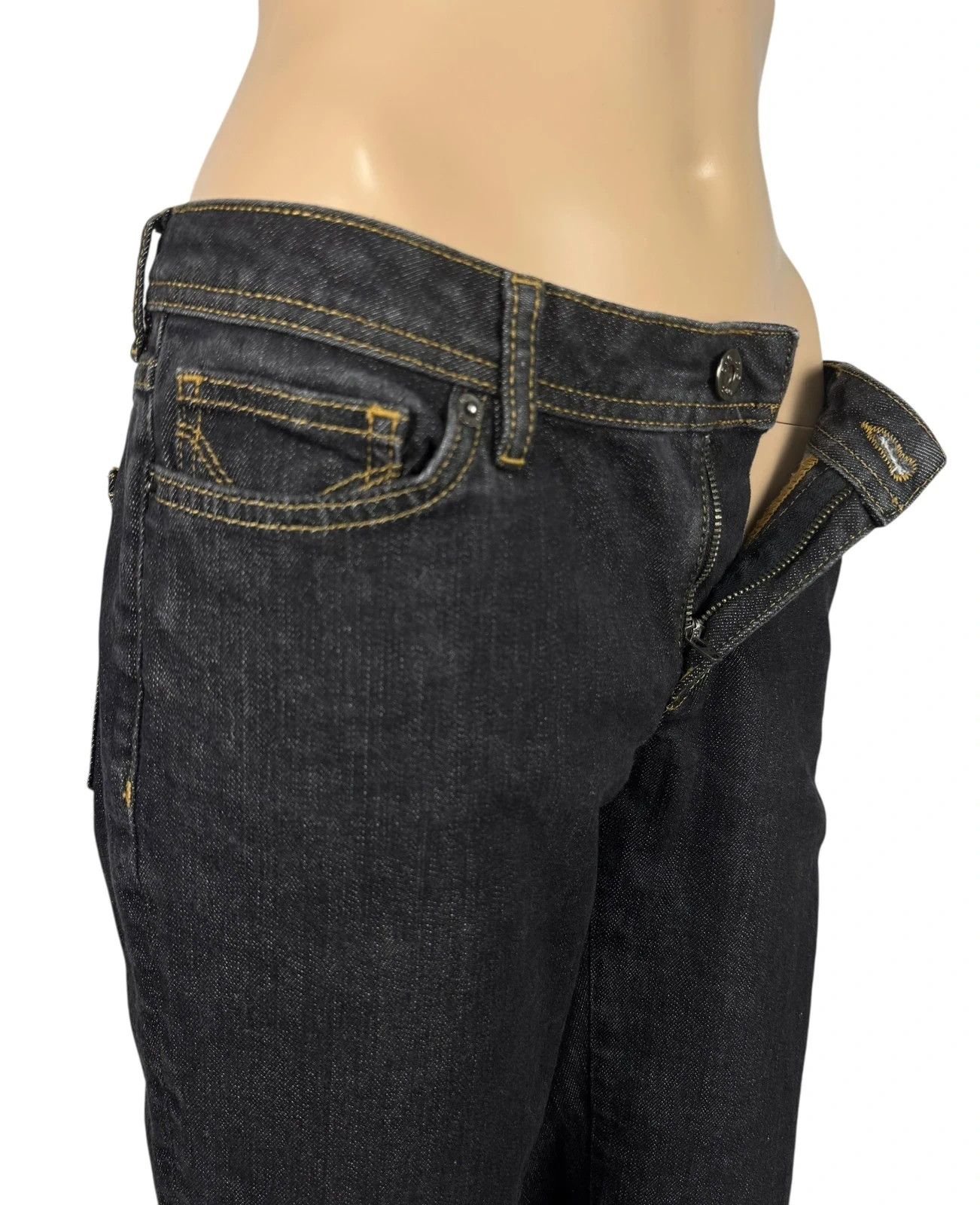 Dolce & Gabbana Dolce & Gabbana Vintage Jeans Ankle Zip Crop size 30 Size 30" / US 8 / IT 44 - 10 Thumbnail