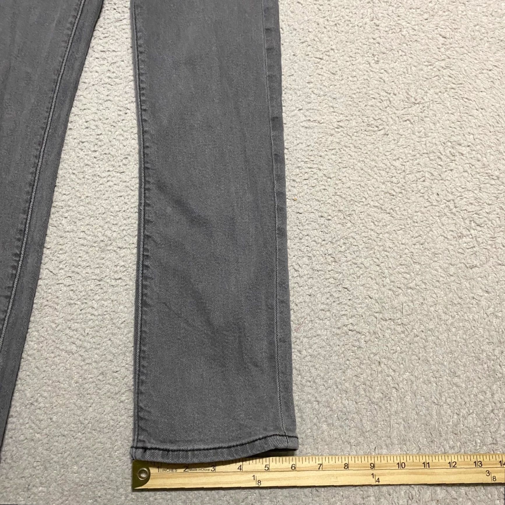 Levi's Levi's Wedgie Fit Jeans Womens 24 Gray Denim Straight Button Fly Medium Wash Jeans Womens Regular 26in Inseam Gray Vintage No NS Size 42" / US 20 - 5 Thumbnail