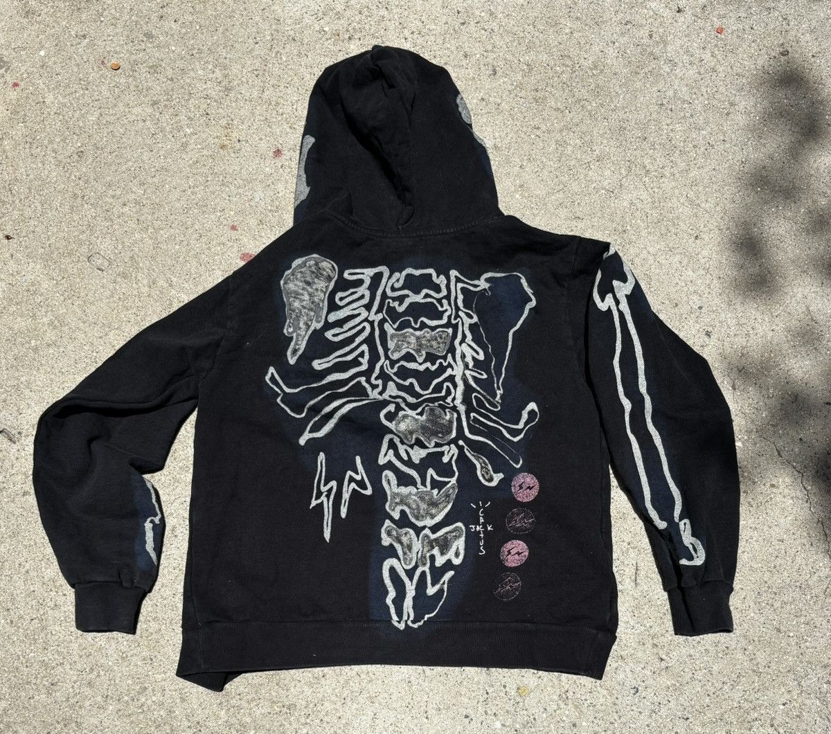 Travis Scott Travis scott Cactus Jack Fragment Skeleton full zip Size US M / EU 48-50 / 2 - 4 Thumbnail