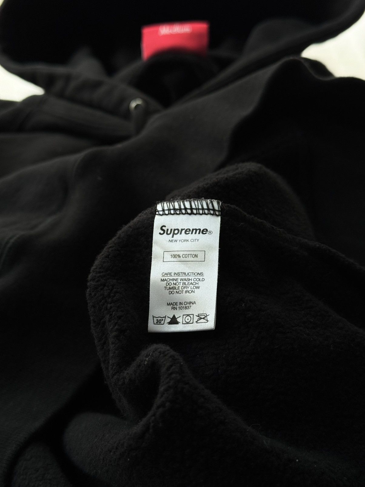 Hypebeast Rare SUPREME Monogram Repeat Logo Boxy Fit Hoodie Size US L / EU 52-54 / 3 - 17 Thumbnail
