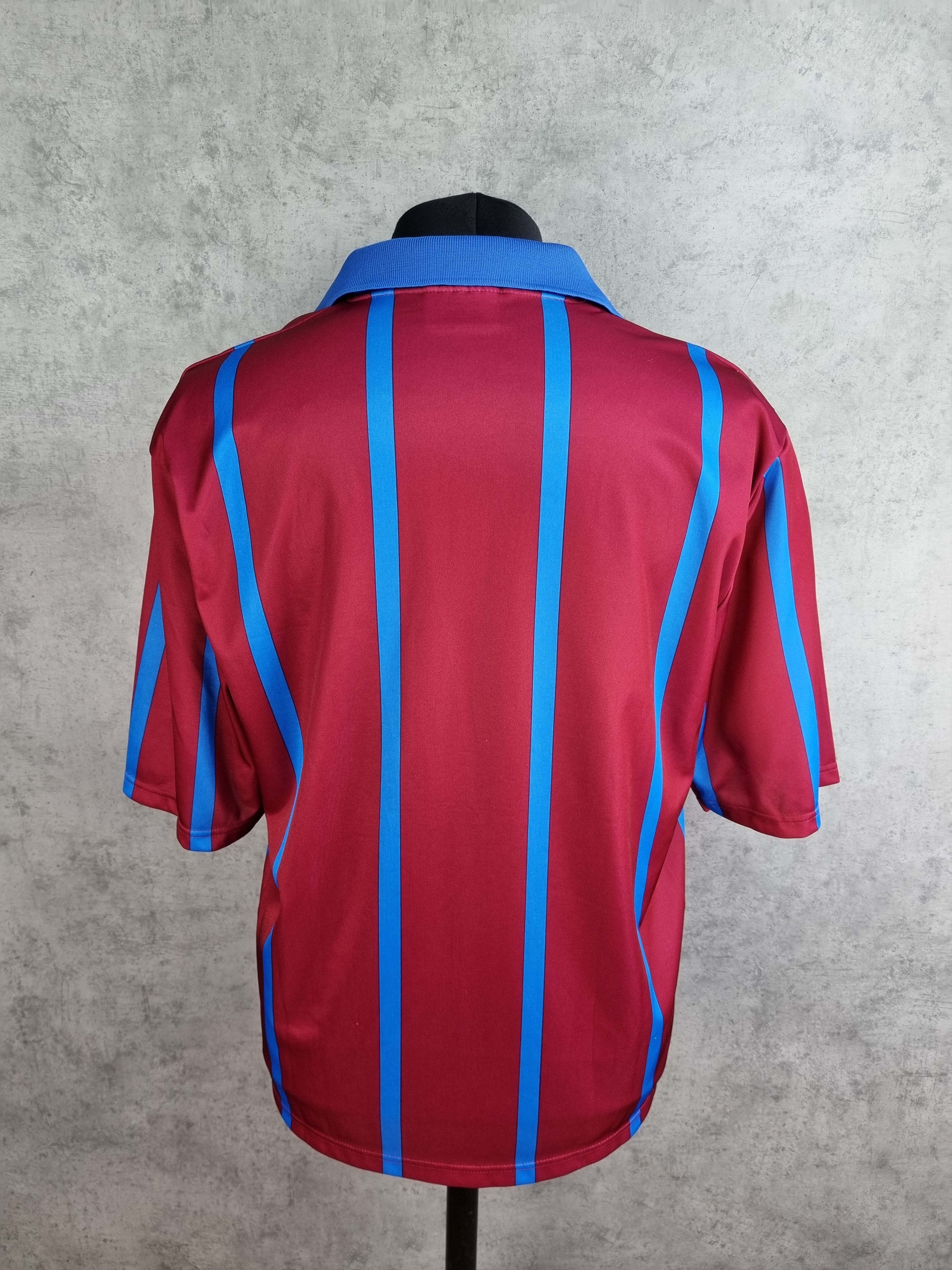 Asics × Vintage Aston Villa F.C. Prepared Vintage Jersey Size US L / EU 52-54 / 3 - 6 Thumbnail
