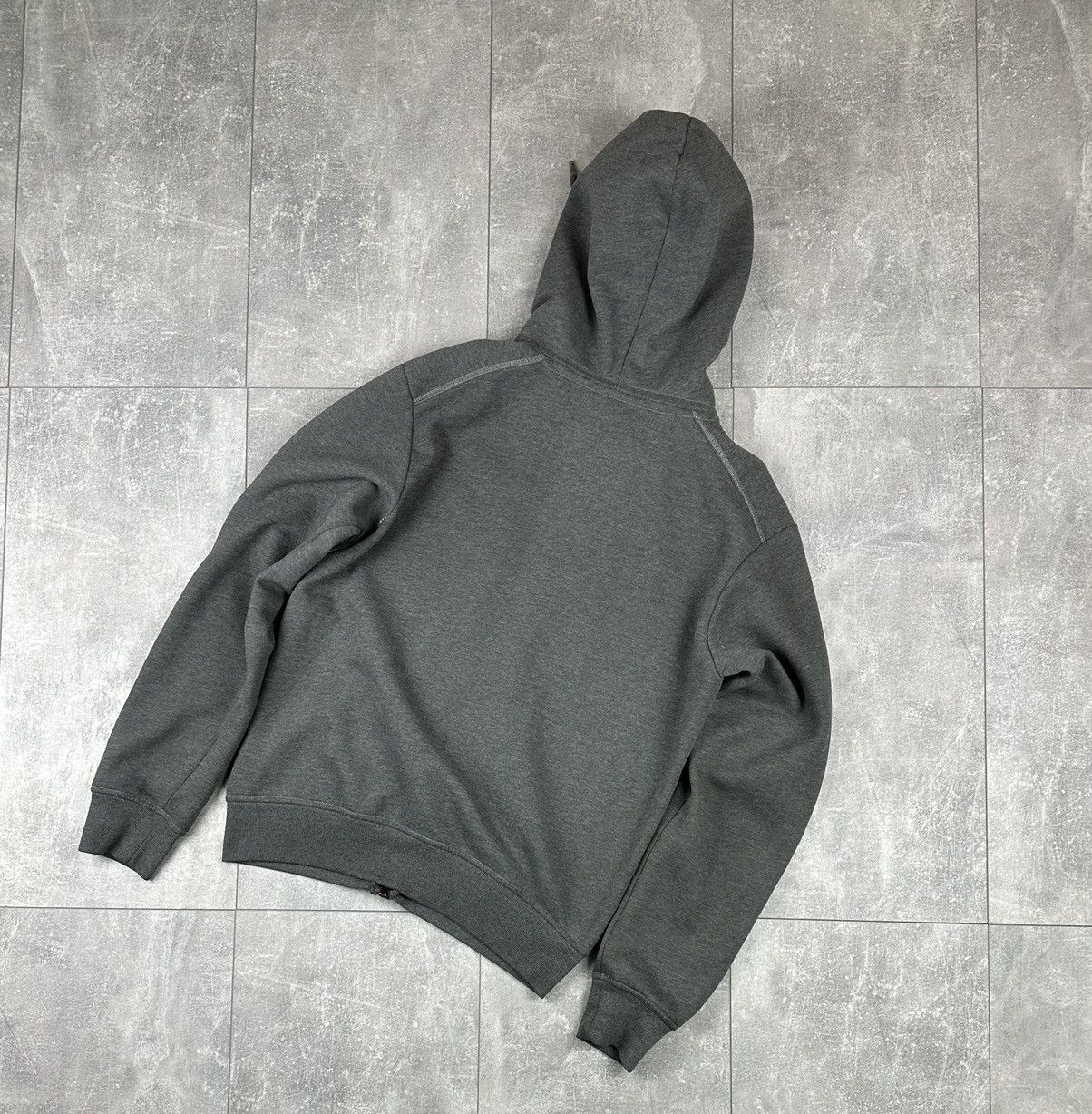 True Religion True Religion Vintage Full Zip Up Hoodie Y2K Small Logo Size US M / EU 48-50 / 2 - 6 Thumbnail