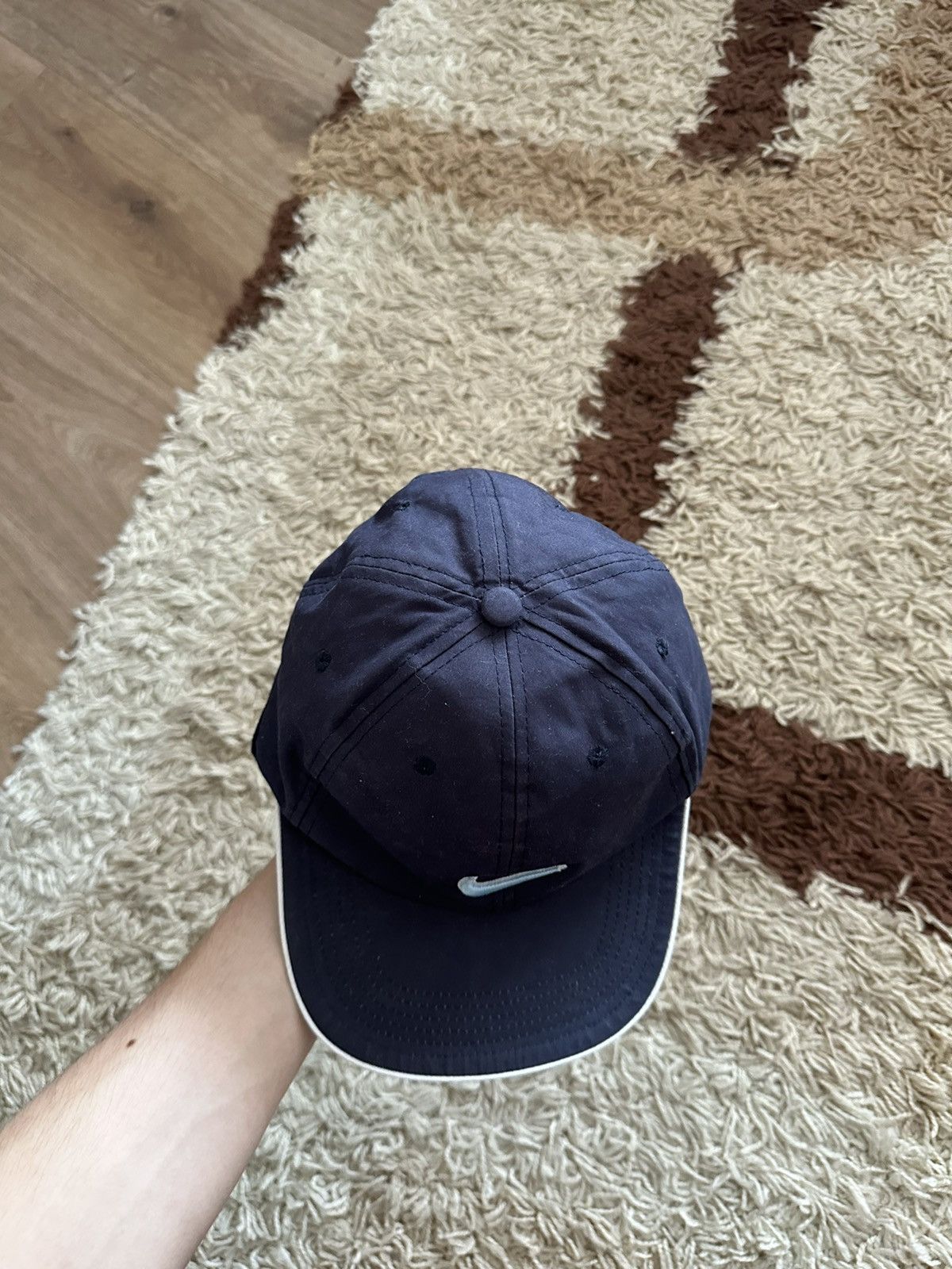 Nike 🔥VINTAGE NIKE CENTRE SWOOSH CAT HAP🔥 Size ONE SIZE - 2 Thumbnail