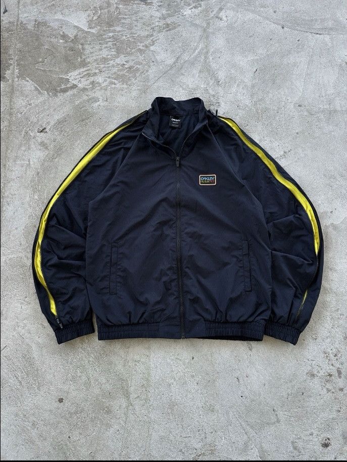 Oakley Vintage Light Jacket Oakley Nylon Zip Track Jacket Black S Size US S / EU 44-46 / 1 - 1 Thumbnail