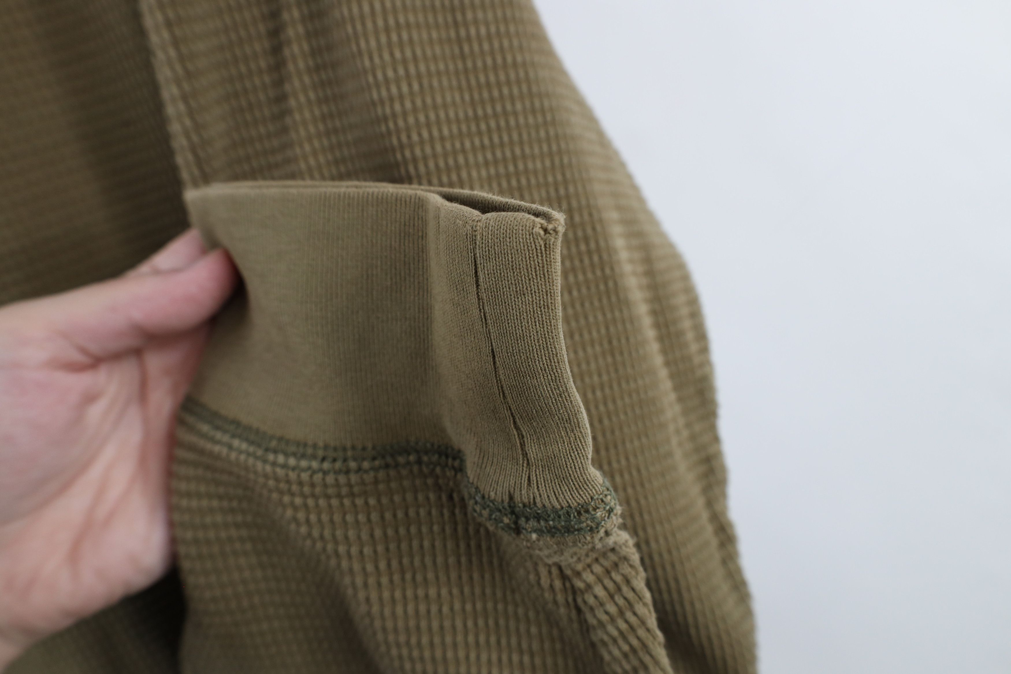 Eddie Bauer × Vintage Vintage 90s Eddie Bauer Thermal Waffle Knit T-Shirt Olive Size US XXL / EU 58 / 5 - 5 Thumbnail