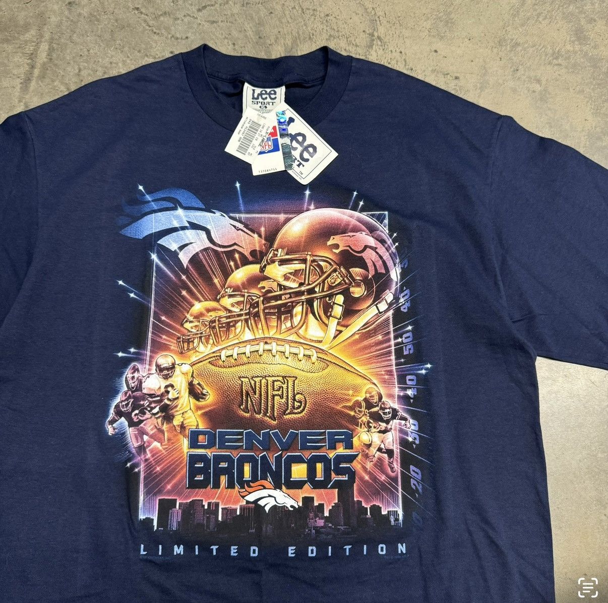 Pro Player Vintage Broncos tees Size US XL / EU 56 / 4 - 2 Thumbnail