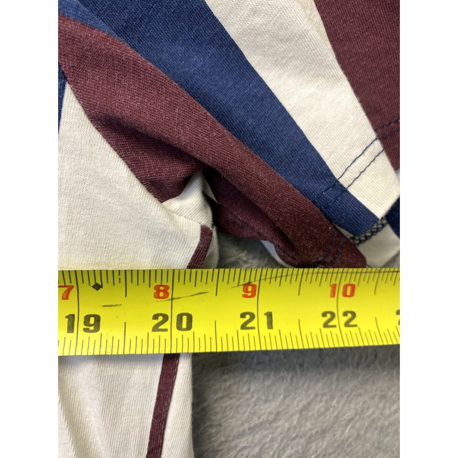 Guess Guess striped short sleeve Red/white T Shirt XL 36-88 Size US XL / EU 56 / 4 - 4 Thumbnail