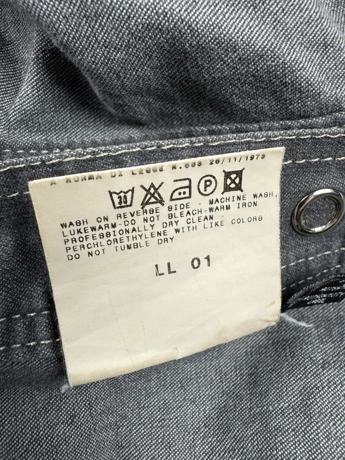 Versace Jeans Couture Vintage 90s Versace Jeans Couture denim cowboy shirt western Size M / US 6-8 / IT 42-44 - 16 Thumbnail