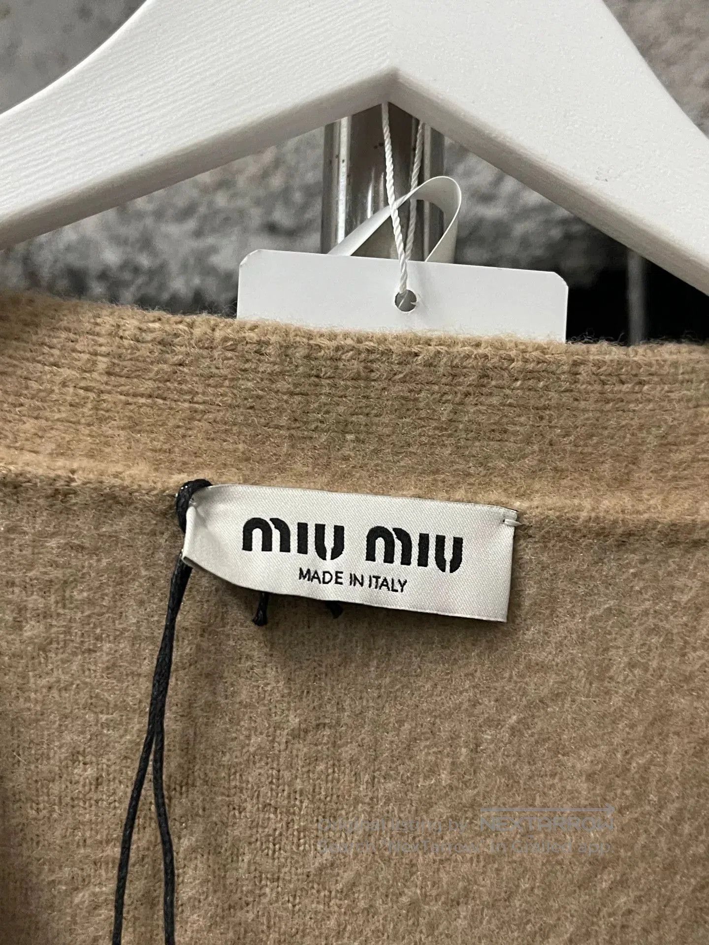 Miu Miu Miumiu Beige Wool Cardigan. Size S / US 4 / IT 40 - 6 Thumbnail