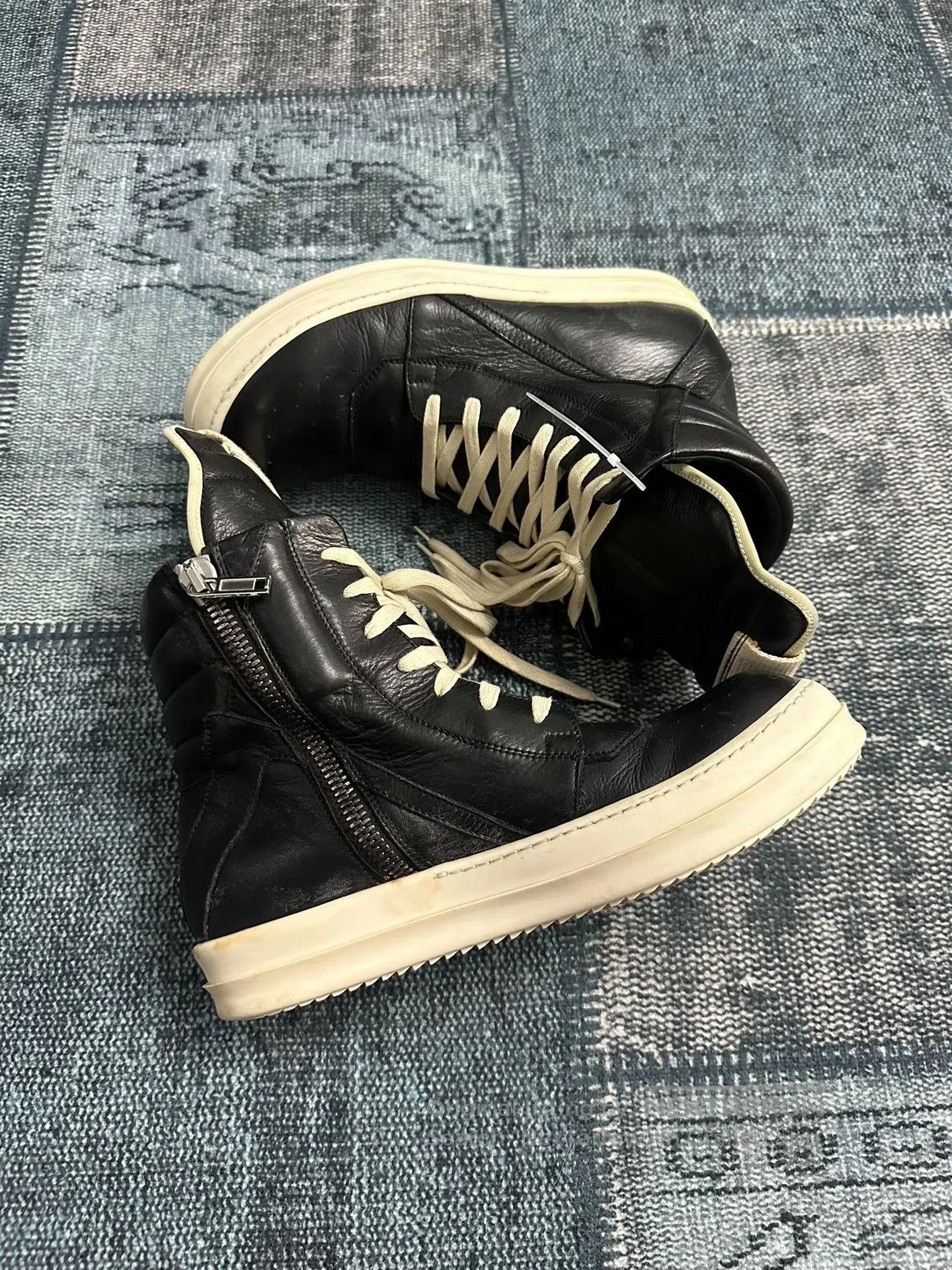 Rick Owens Rick Owens Inverted Triangle Shoes Size 40. Size US 7 / EU 40 - 1 Thumbnail