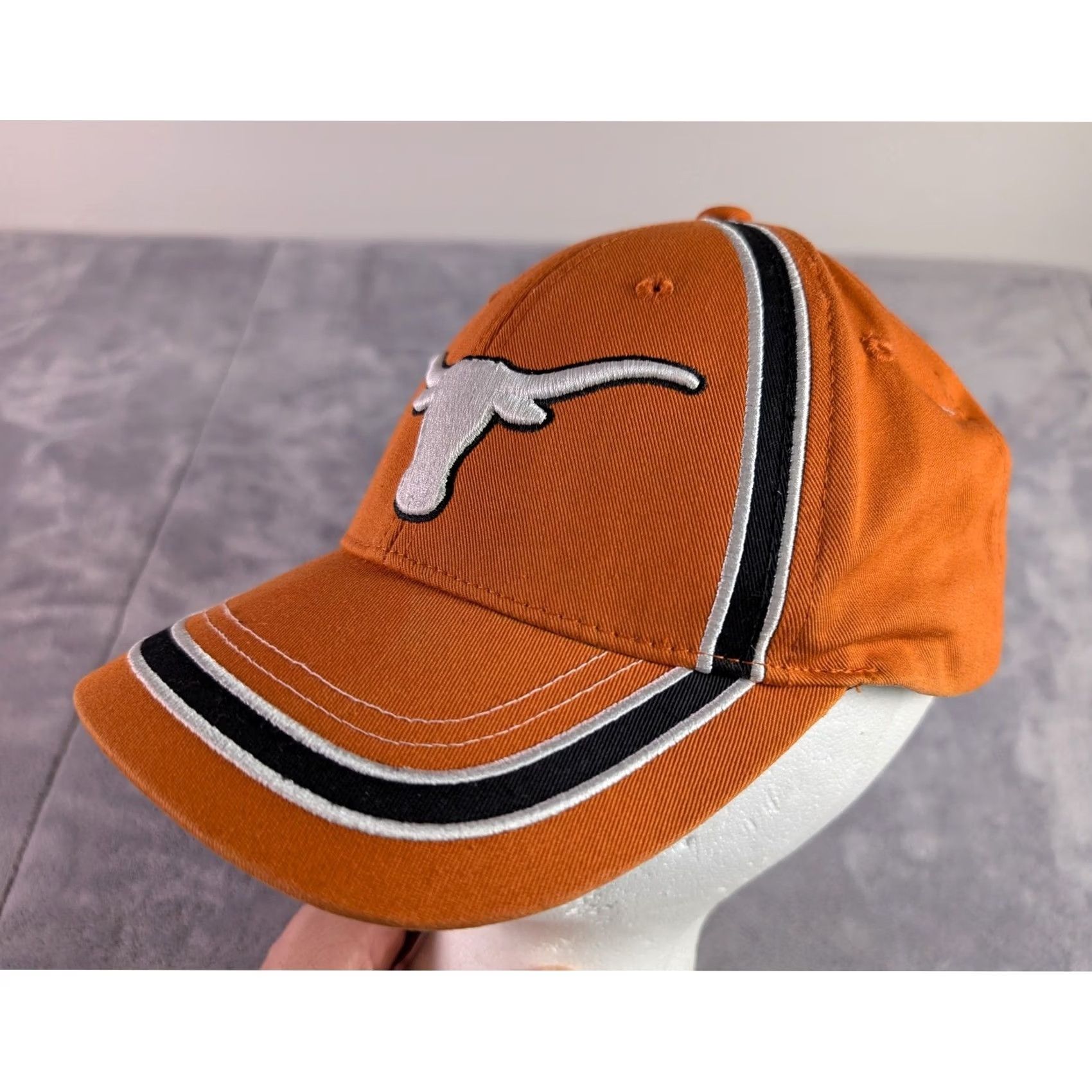 NCAA VINTAGE Texas Longhorns Hat Burnt Orange Embroidered Logo Adjustable Cap OSFA NCAA Size ONE SIZE - 2 Thumbnail