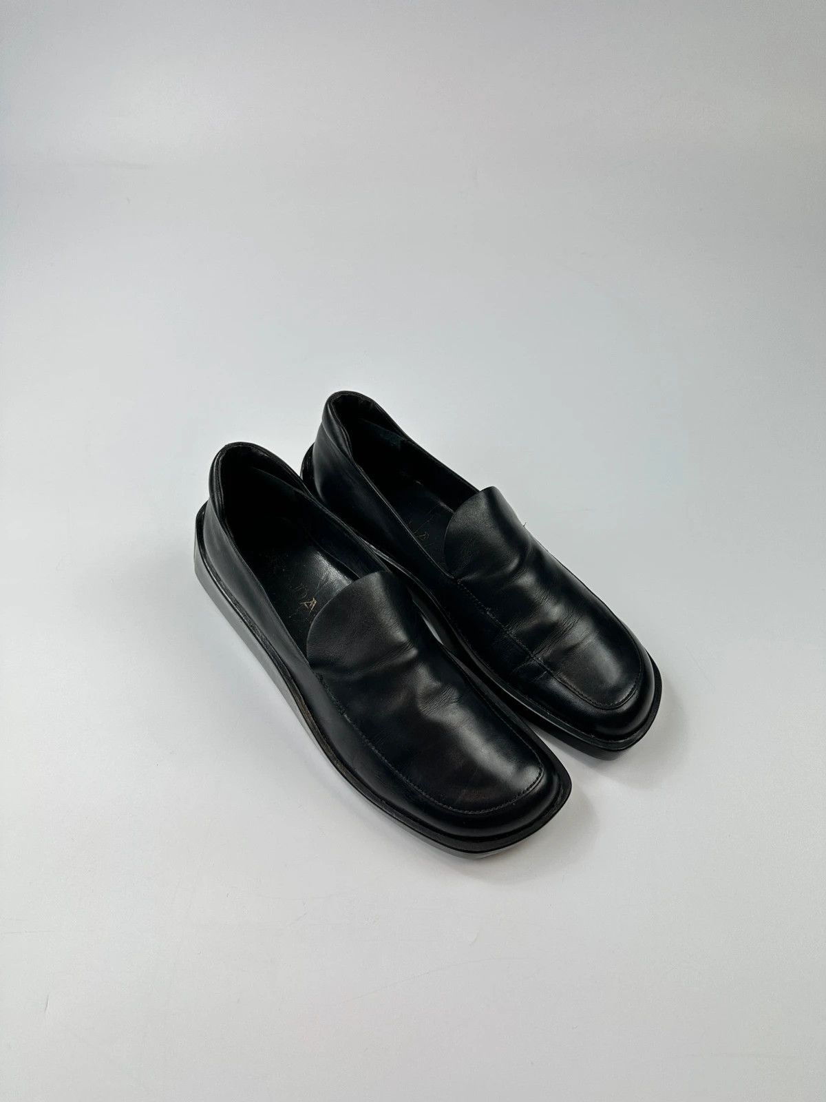 Prada Prada Milano SS1998 Black Leather Plateform Shoes Loafer Size US 8 / IT 38 - 4 Thumbnail