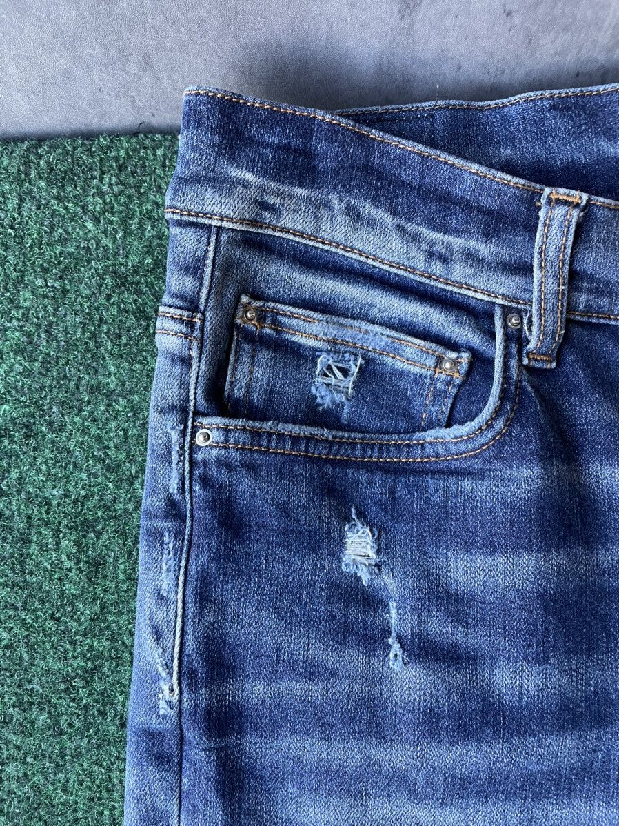 Amiri VERY CLEAN AMIRI FRACTURED STRAIGHT-LEG JEANS SIZE 33 Size US 33 - 7 Thumbnail