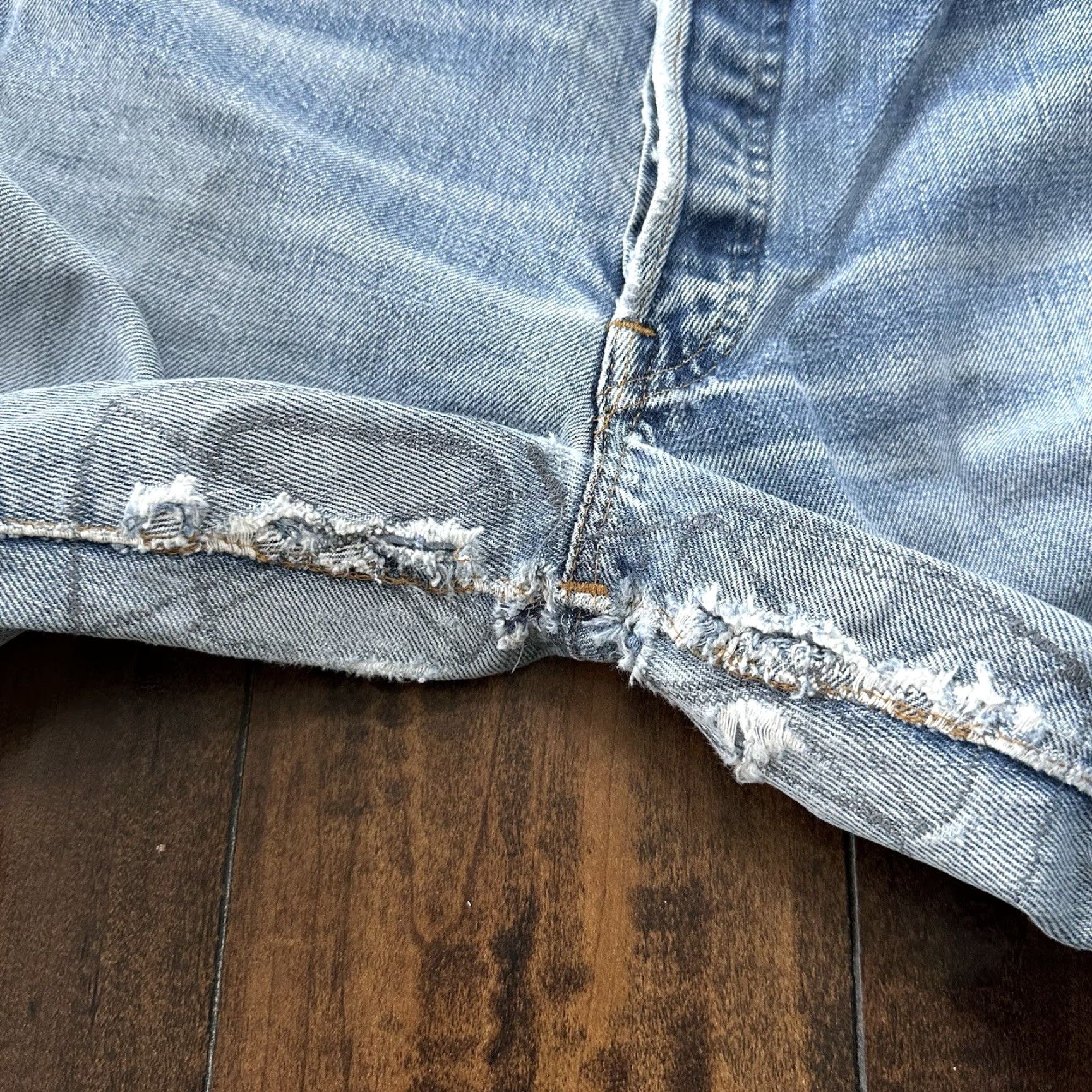 Levi's Levis 501 XX Jeans Vintage 80s 70s Redline Selvedge USA Blue Denim Cotton Button Jean Straight Mens 28 Inseam 29 Rise Mid 10-12 Size US 28 / EU 44 - 5 Thumbnail