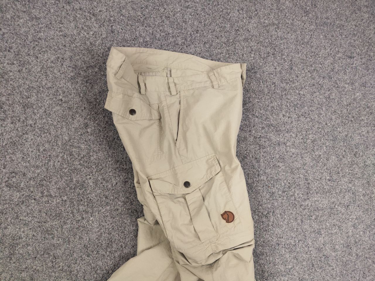 Fjallraven Fjallraven Karl Zip Off Cargo trouser com port pants beige Size US 30 / EU 46 - 11 Thumbnail