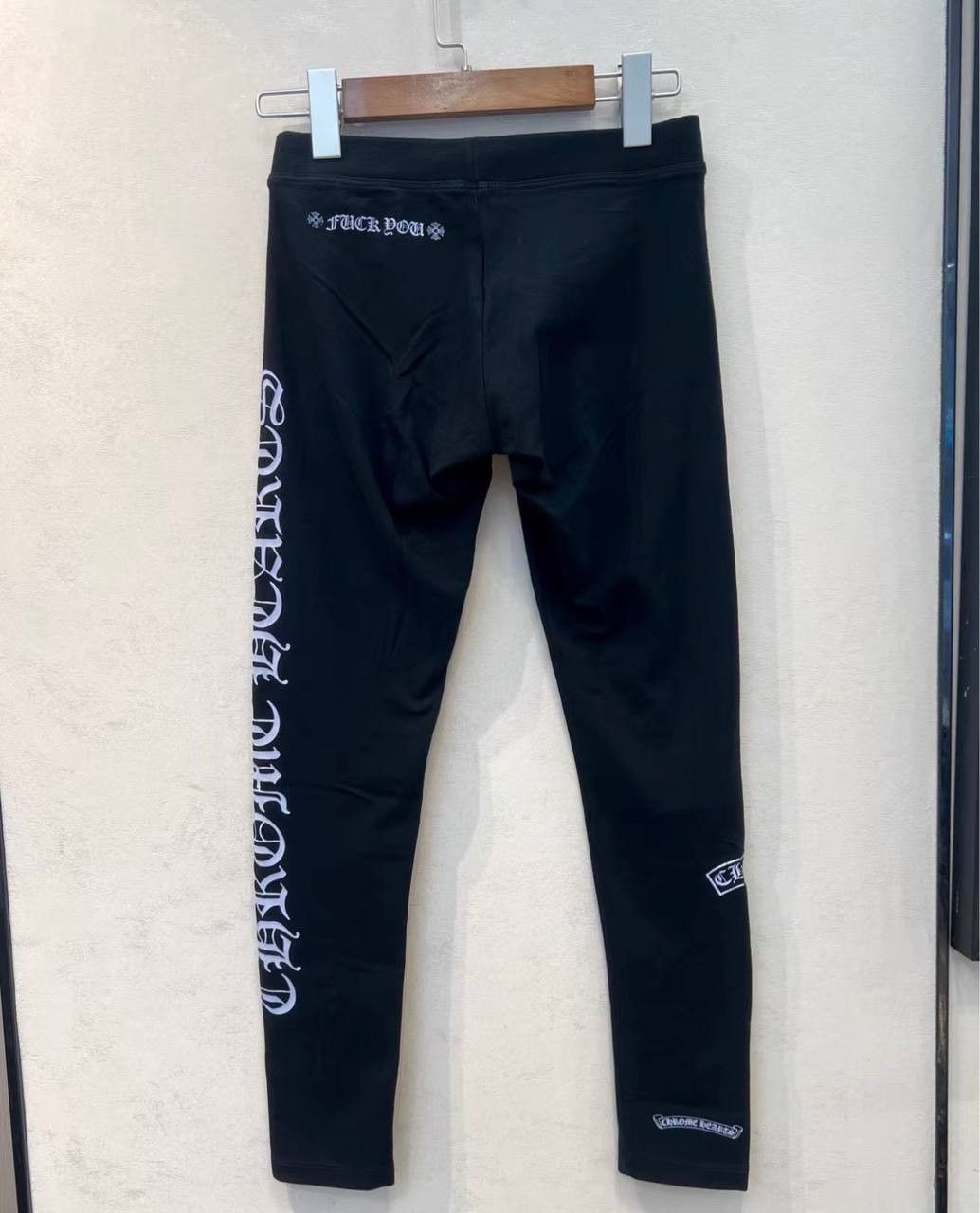 Chrome Hearts ChromeHearts casual black track pants Size 26" / US 2 / IT 38 - 2 Thumbnail