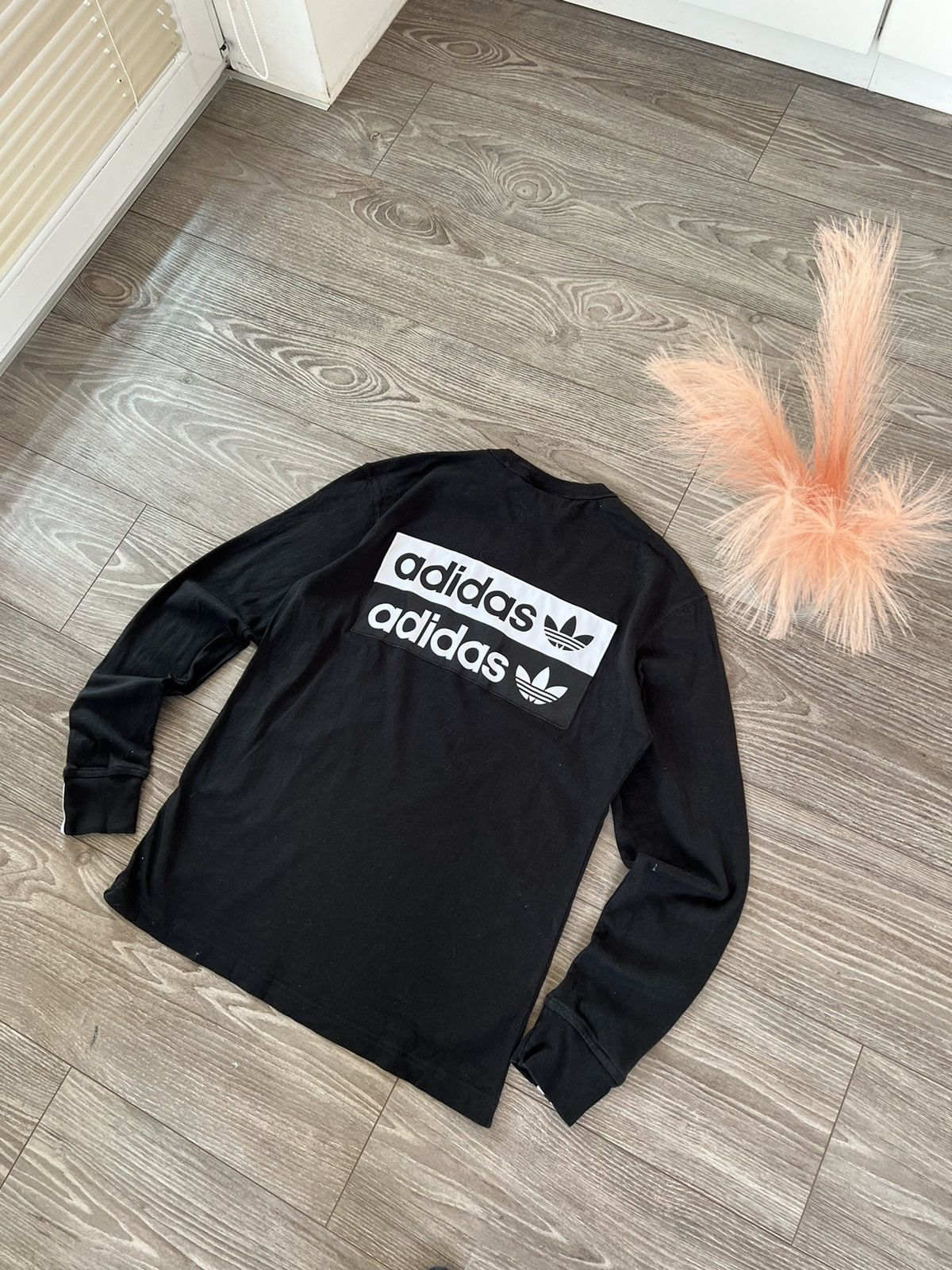 Adidas ‼️Adidas Central Big Logo Back Three Stripes Long Sleeve Tee‼️ Size US S / EU 44-46 / 1 - 10 Thumbnail