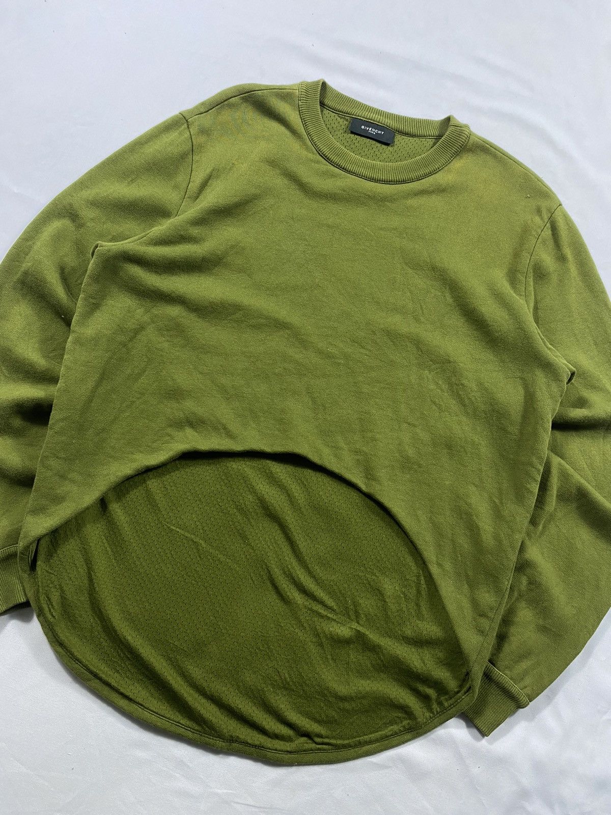 Givenchy Givenchy Paris sweatshirts Size US M / EU 48-50 / 2 - 3 Thumbnail