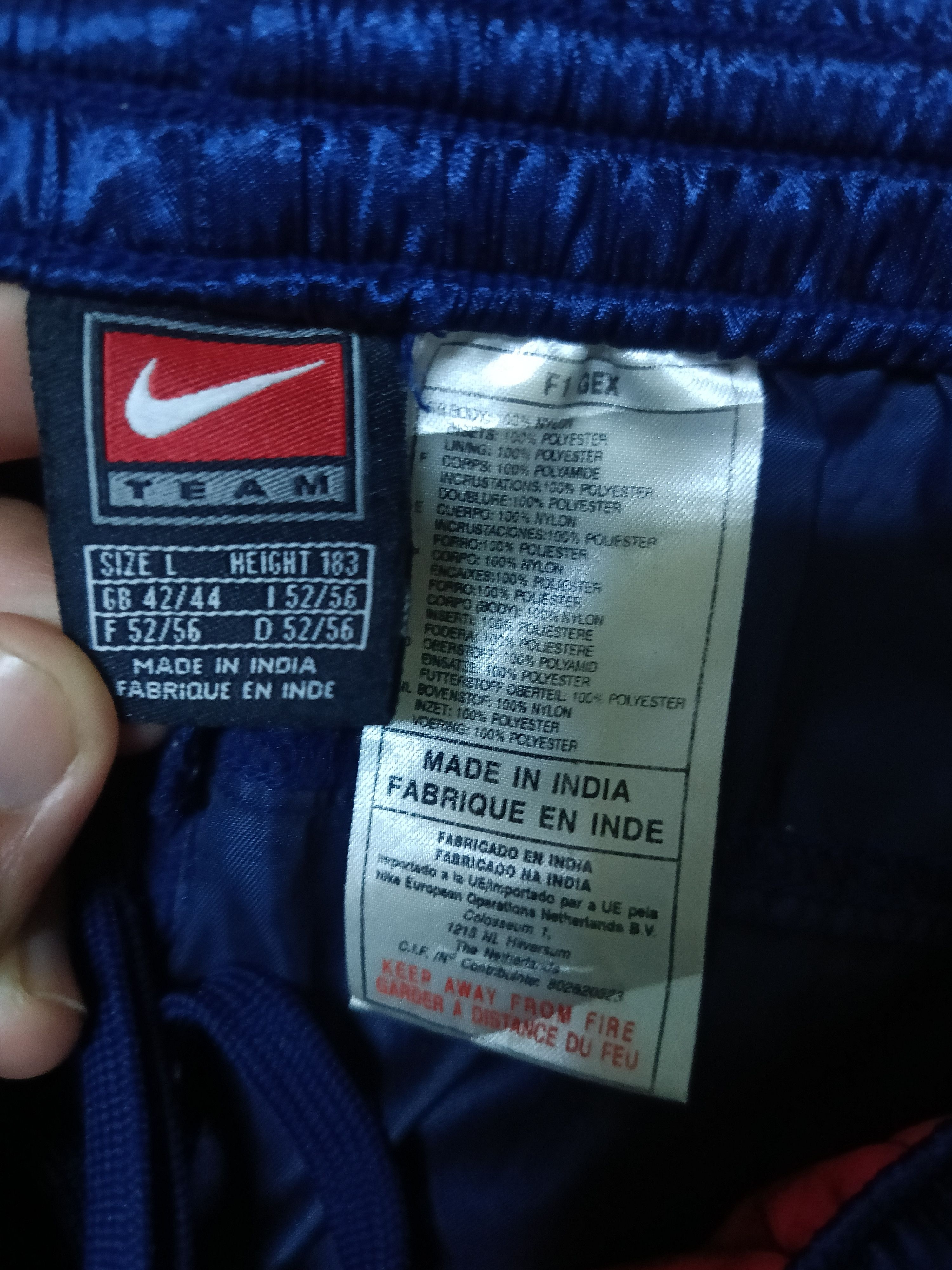 Nike 90s PSG Nike track suit vintage navy pants windbreaker Size US XL / EU 56 / 4 - 11 Thumbnail