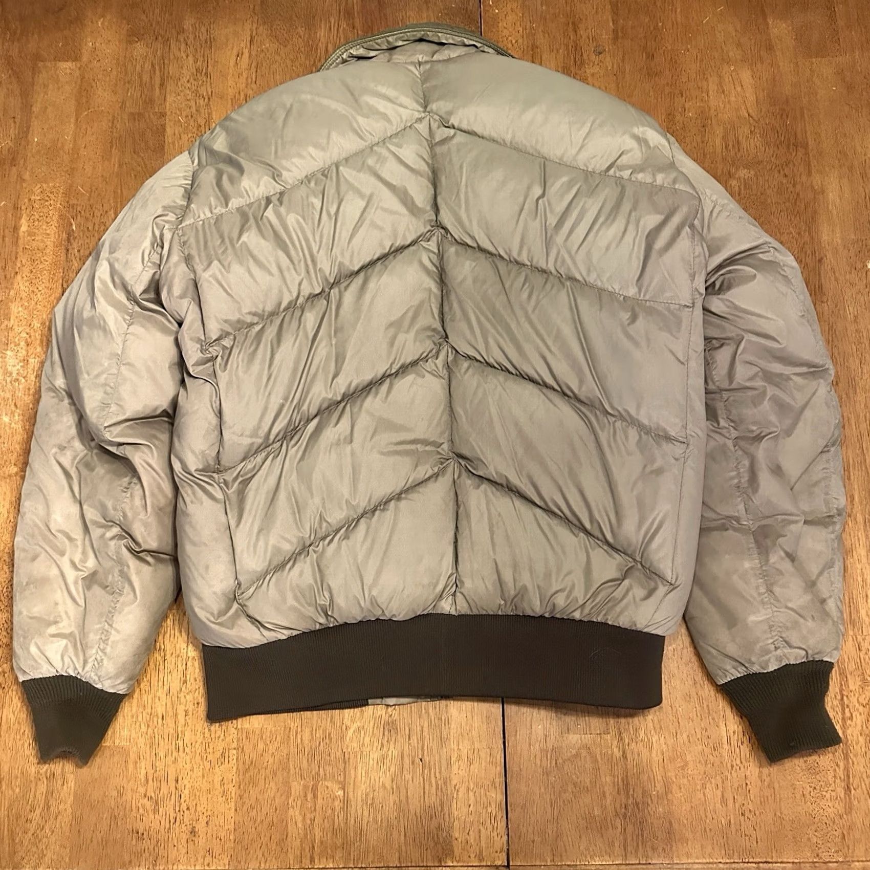 Vintage VINTAGE Woolrich Down Filled Puffer Jacket Coat Large L Gray Insulated Winter 80s Casual Workwear Outdoor Mens Size US L / EU 52-54 / 3 - 4 Thumbnail
