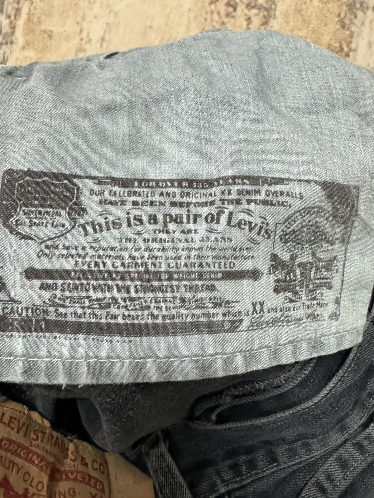Levi's × Levi's Vintage Clothing × Vintage Vintage Levi’s 501 Distressed Blue Denim Jeans 34x35 Size US 34 / EU 50 - 11 Thumbnail