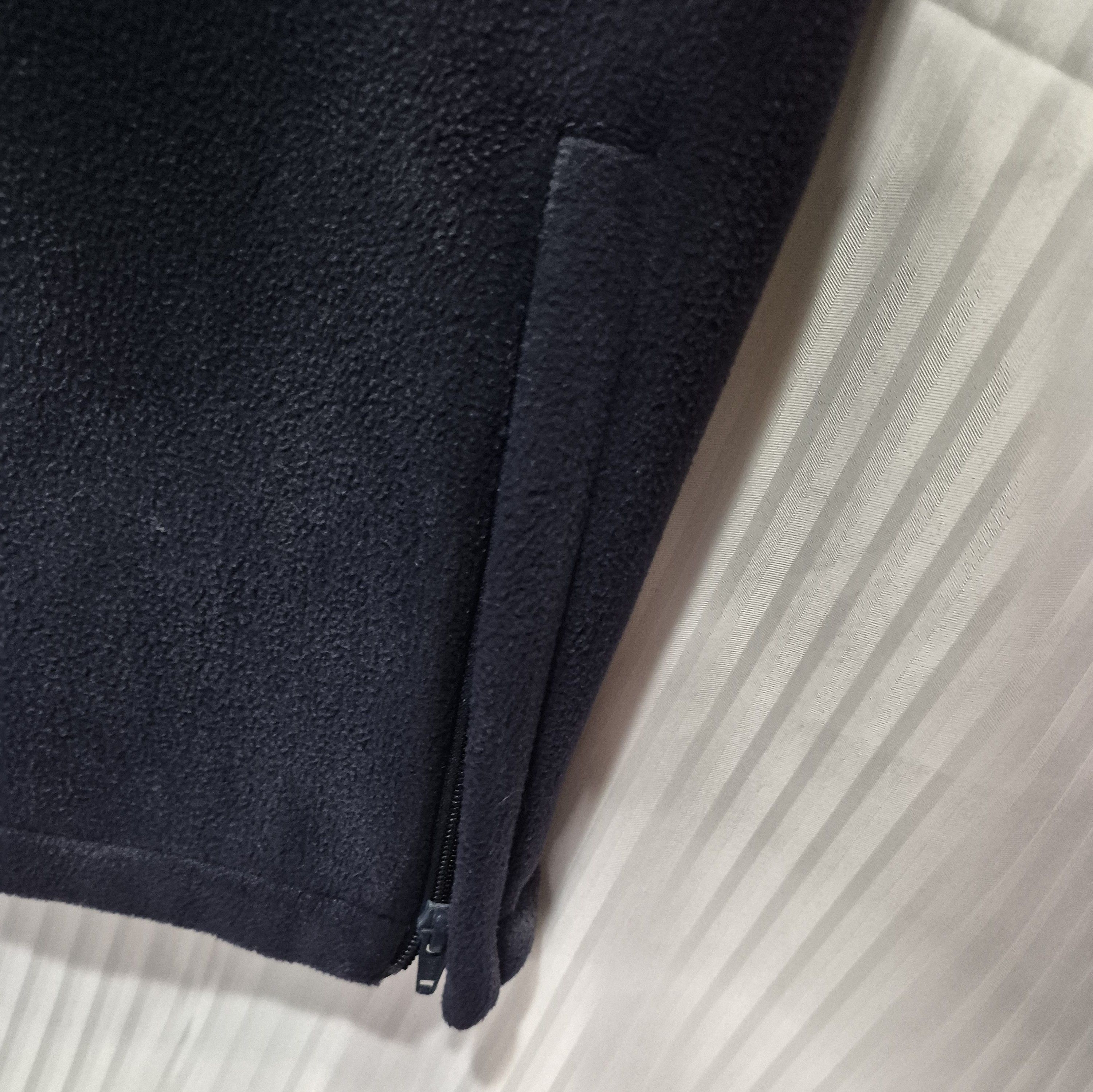 Old Navy Men's Medium Navy Relaxed Fleece Sweatpants Zippered Ankles Size US 34 / EU 50 - 7 Thumbnail