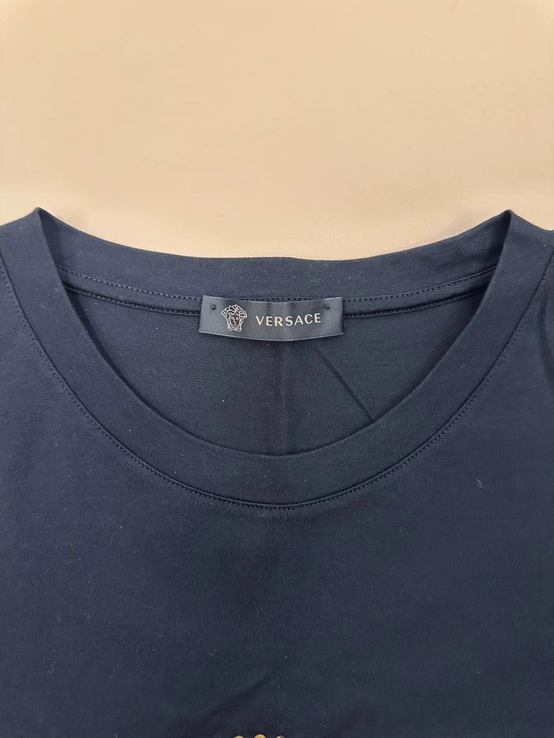 Versace Versace Medusa short-sleeved T-shirt Size US M / EU 48-50 / 2 - 3 Thumbnail