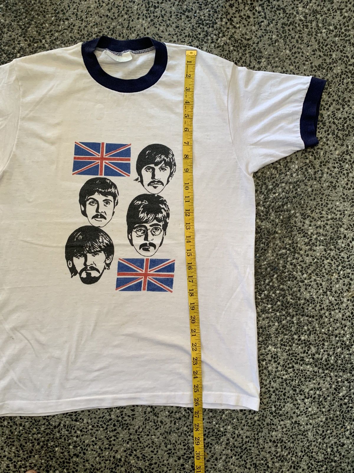 Band Tees Vintage 80s The Beatles Rock Band Ringer T shirt Size US M / EU 48-50 / 2 - 10 Thumbnail
