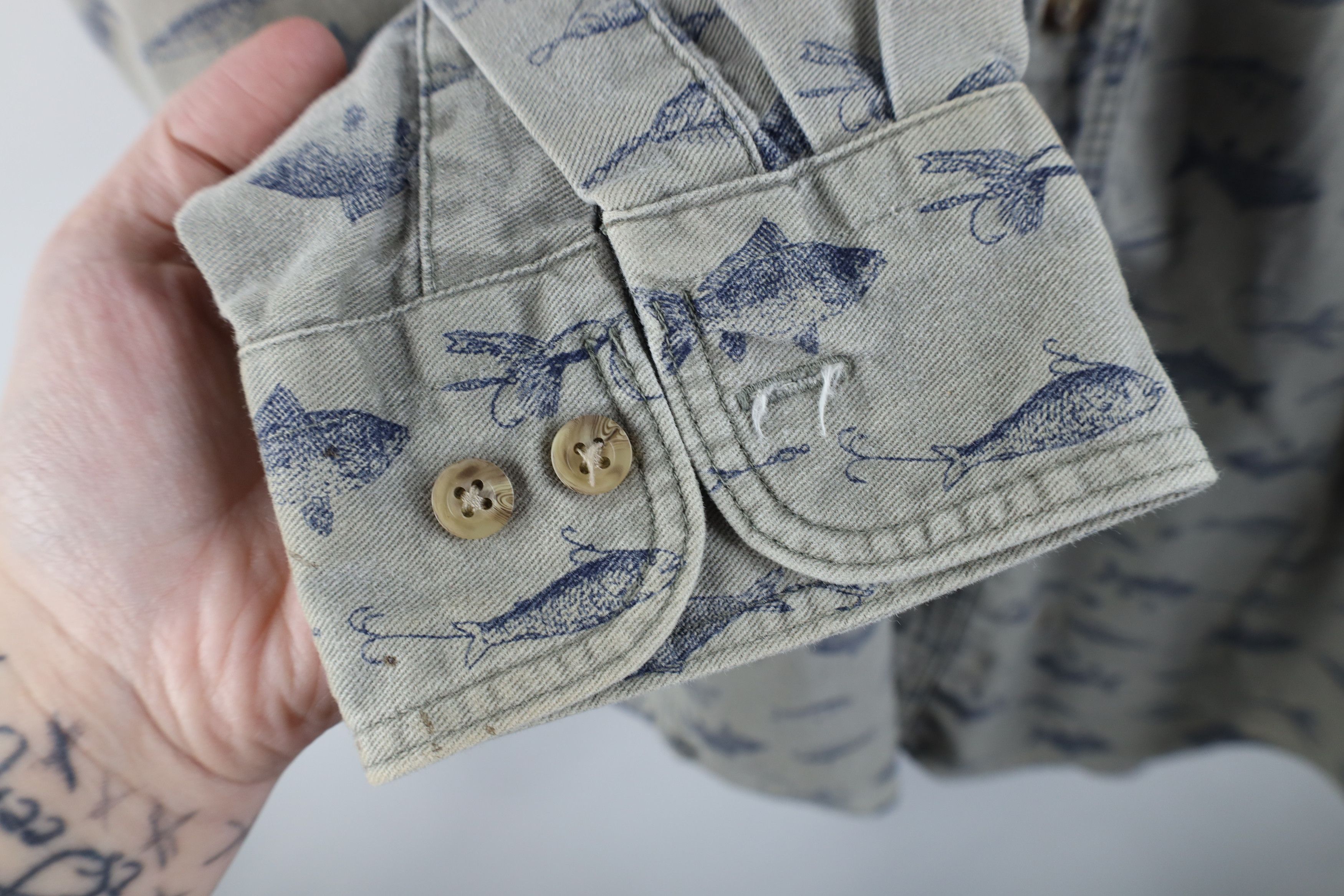 Vintage × Woolrich Woolen Mills Vintage 90s Woolrich All Over Print Button Down Shirt USA Size US XL / EU 56 / 4 - 10 Thumbnail
