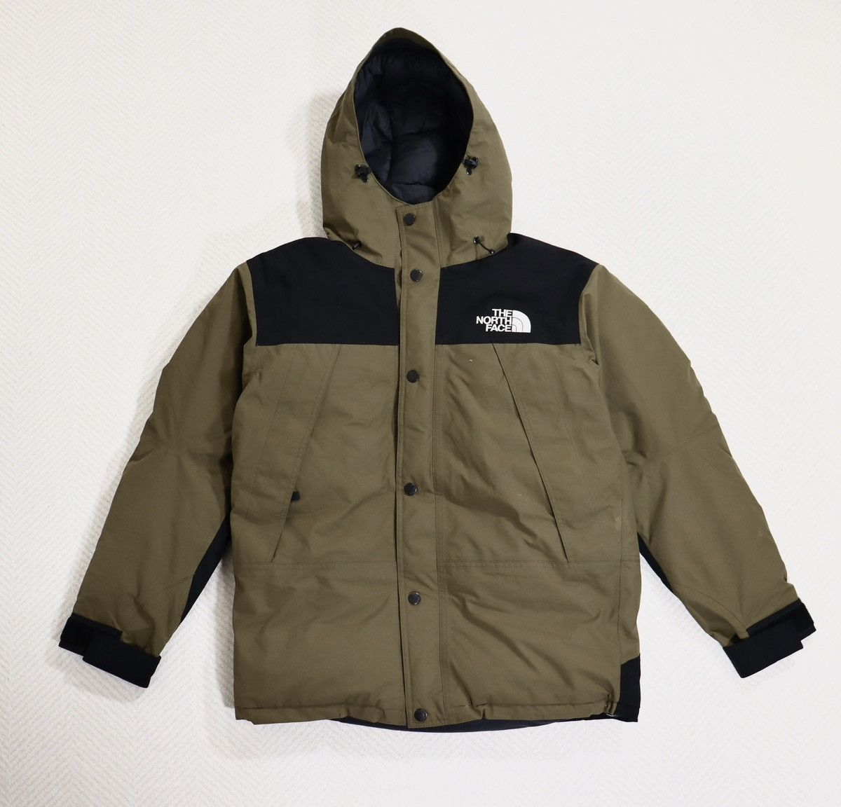 The North Face The North Face 18aw Mountain down jacket TNF 1990