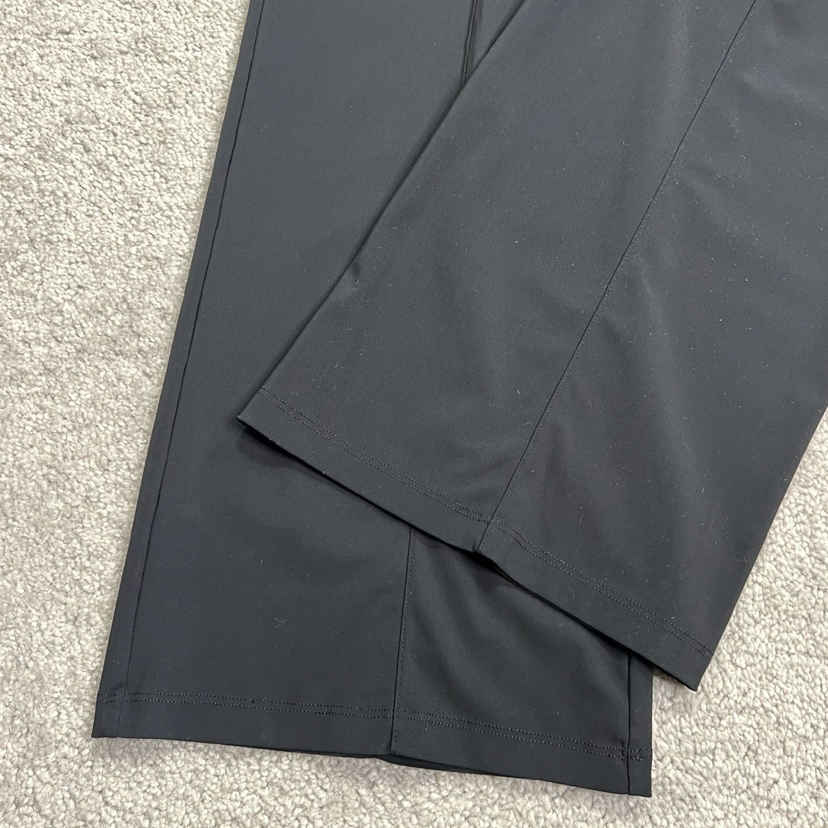 Athleta Athleta Cosmic Kick Flare Pant Women’s 16T Black Pockets Stretch Athletic Tall 34 Inseam Casual Size 38" / US 16 / IT 52 - 6 Thumbnail