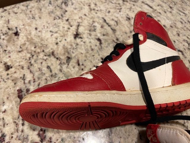 Nike ORIGINAL 1985 AIR JORDAN 1 Size US 8 / EU 41 - 4 Thumbnail