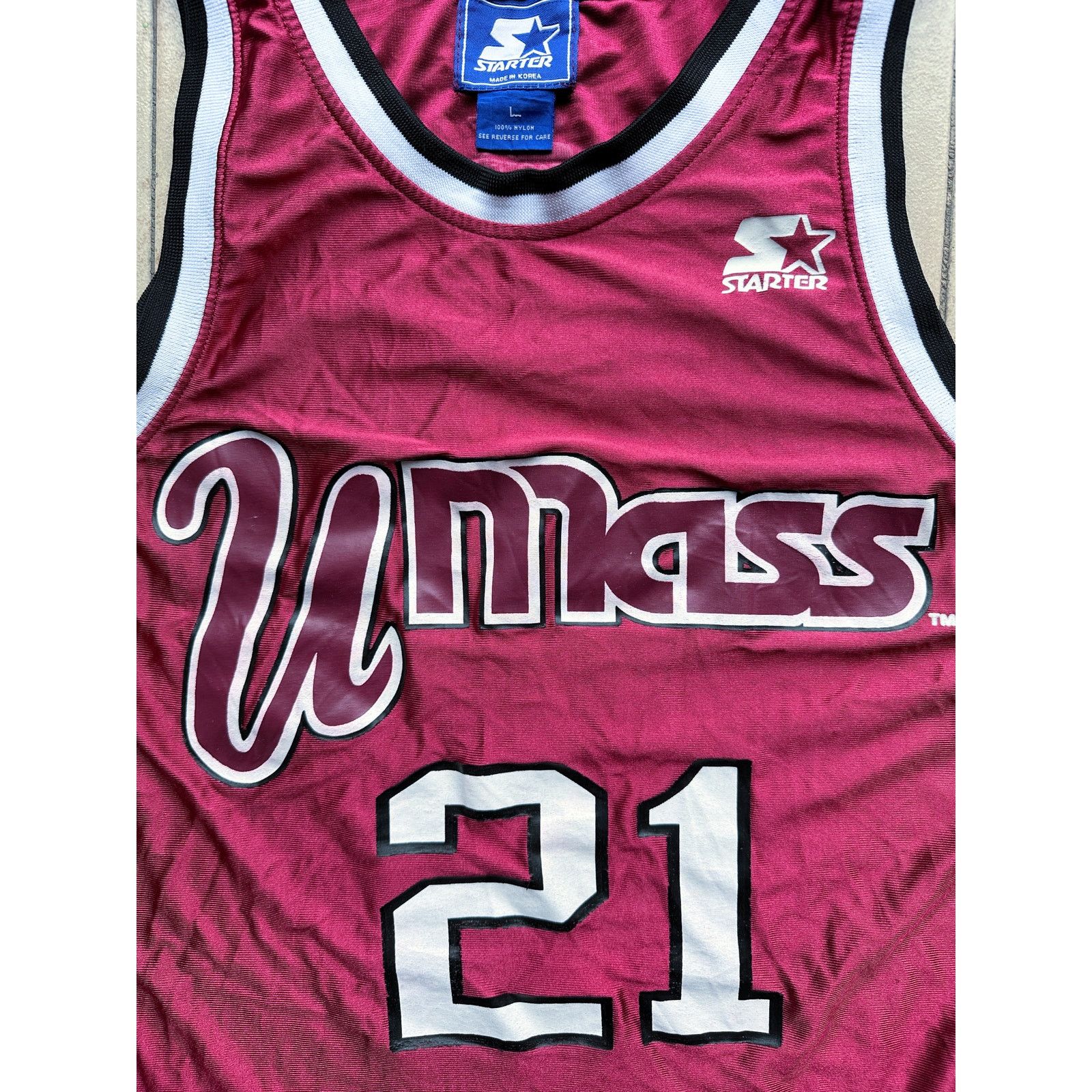 NCAA × Starter CAMBY #21 UMass 90s jersey L red Amherst Minutemen vintage Size US L / EU 52-54 / 3 - 4 Thumbnail