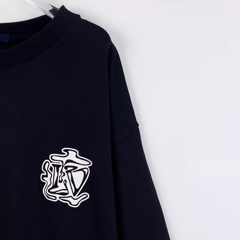 Louis Vuitton Louis Vuitton Black smoke logo printed cotton crew neck sh Size US XXL / EU 58 / 5 - 3 Thumbnail