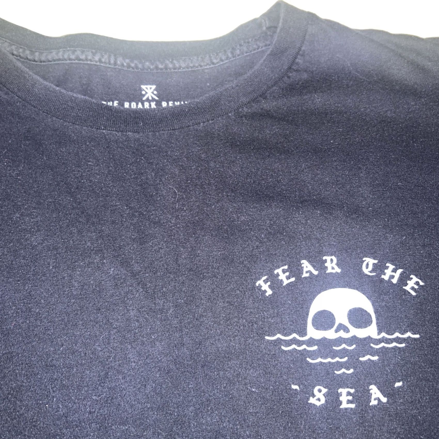 Roark Roark Shirt Adult Small Black Fear The Sea Waves Skull Logo Graphic Tee Short Sleeve Crew Neck Vintage-ish Fitted? Size US S / EU 44-46 / 1 - 4 Thumbnail