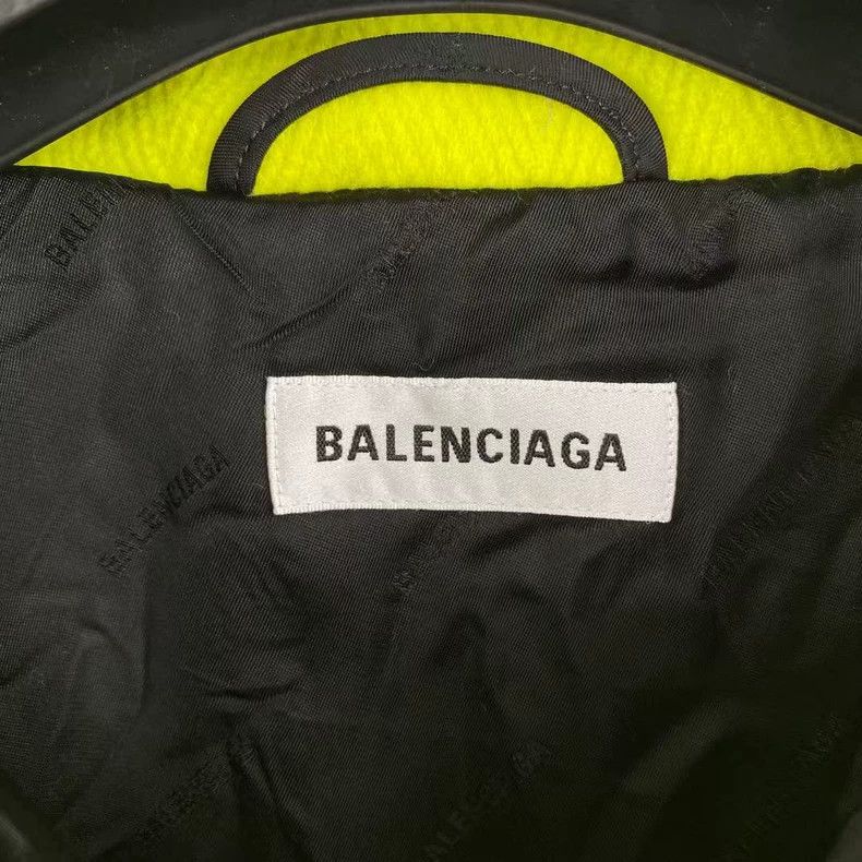 Balenciaga Balenciaga size 36 Patchwork Letter Denim Windbreaker Jack Size M / US 6-8 / IT 42-44 - 3 Thumbnail