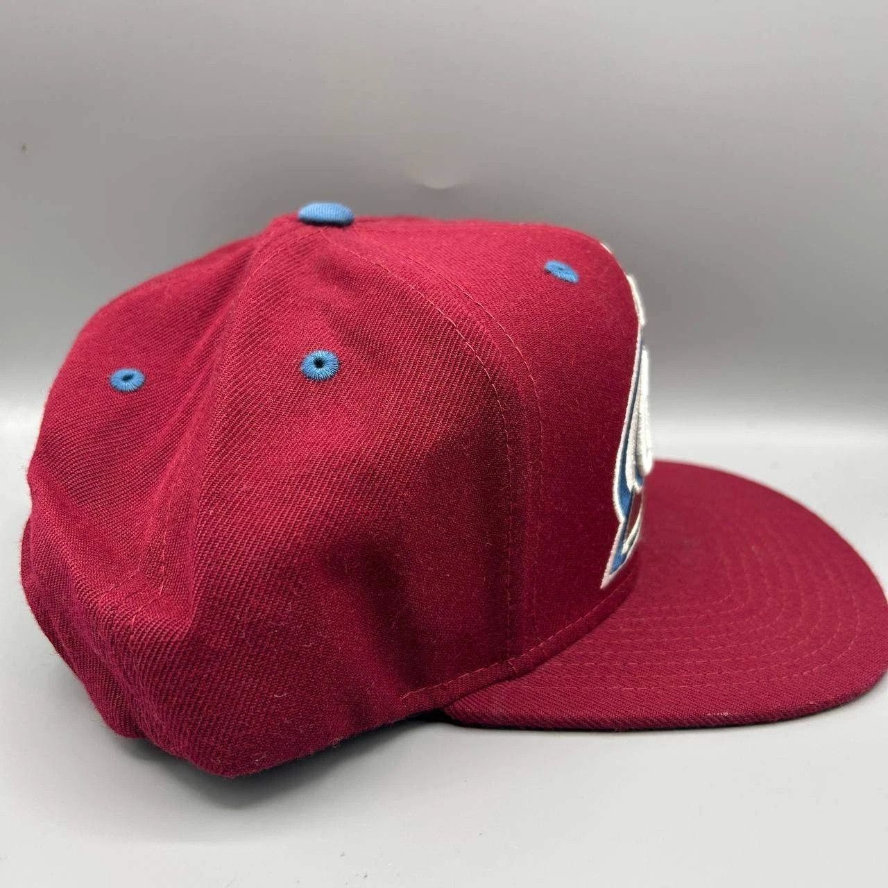 Mitchell & Ness Colorado Avalanche Hat Men Red Blue Embroidered Snap Back Size ONE SIZE - 2 Thumbnail
