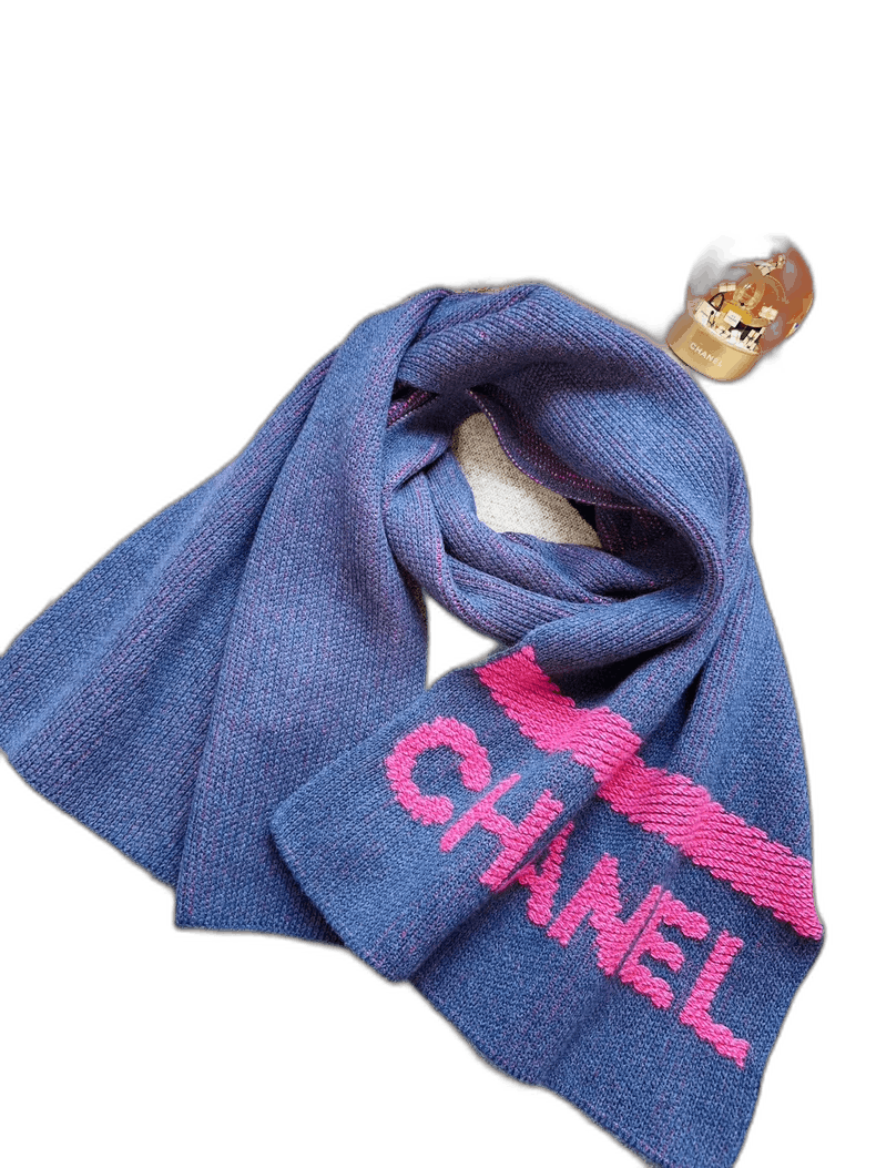 Chanel Chanel Cashmere Scarf with Logo Design Size ONE SIZE - 1 Thumbnail